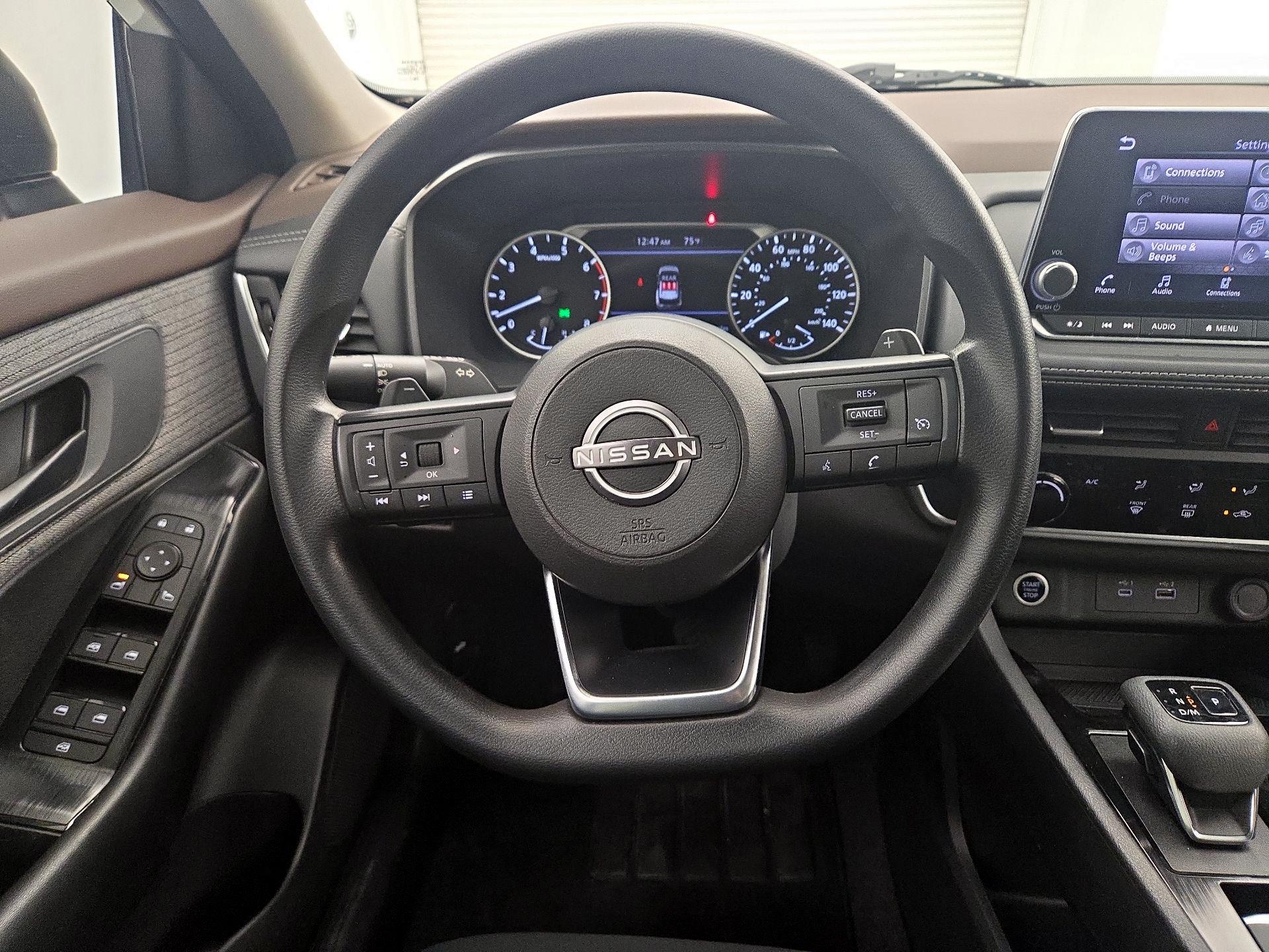 Thumbnail: 2023 Nissan Rogue - 10