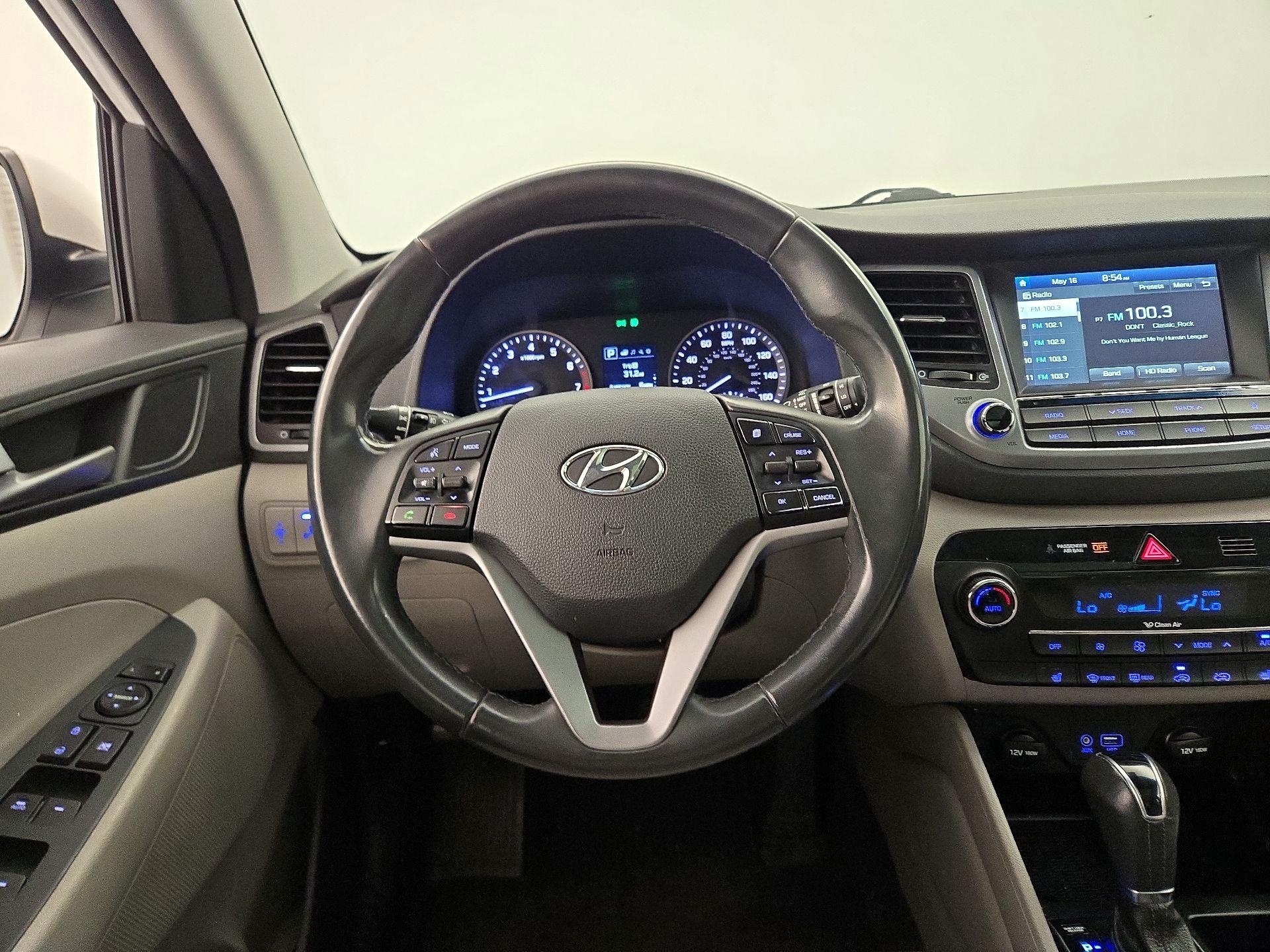 Thumbnail: 2018 Hyundai Tucson - 10