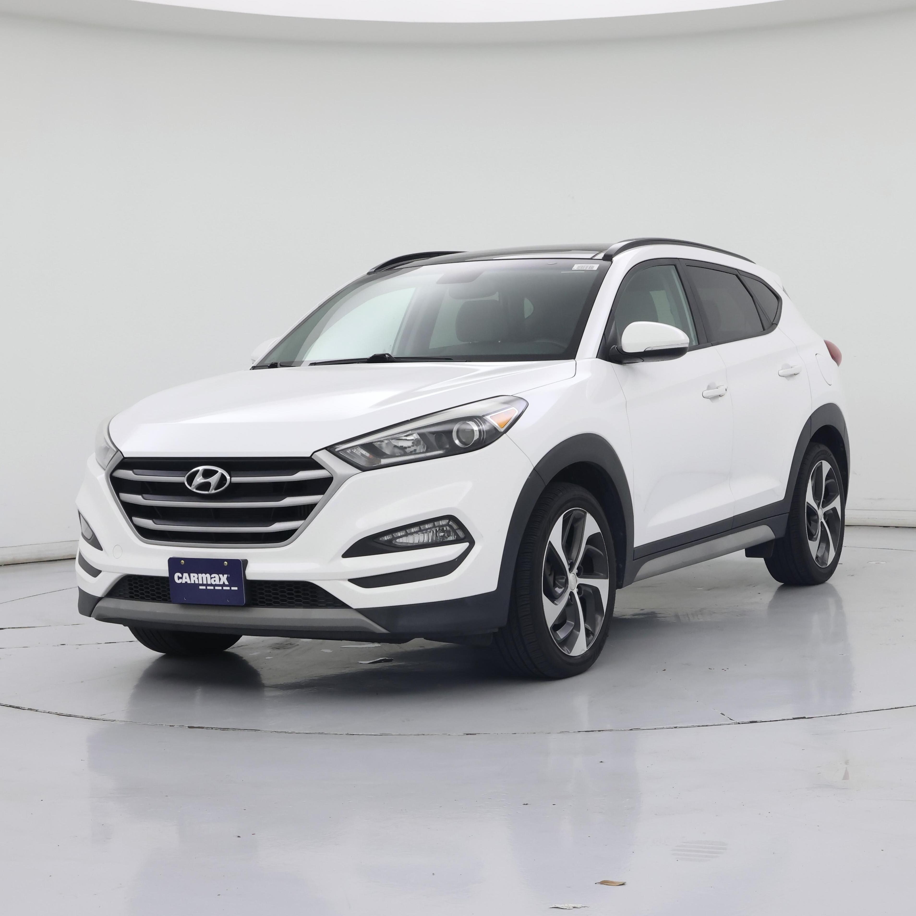 Thumbnail: 2018 Hyundai Tucson - 4
