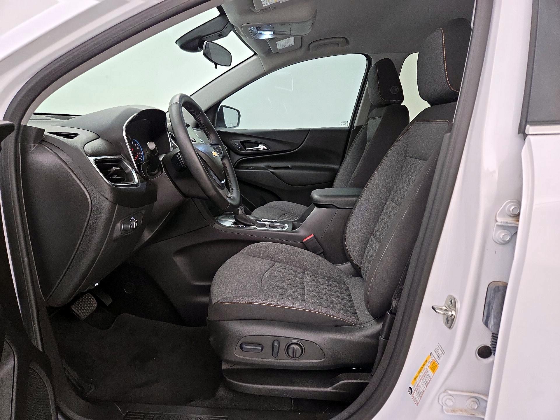 Thumbnail: 2024 Chevrolet Equinox - 11