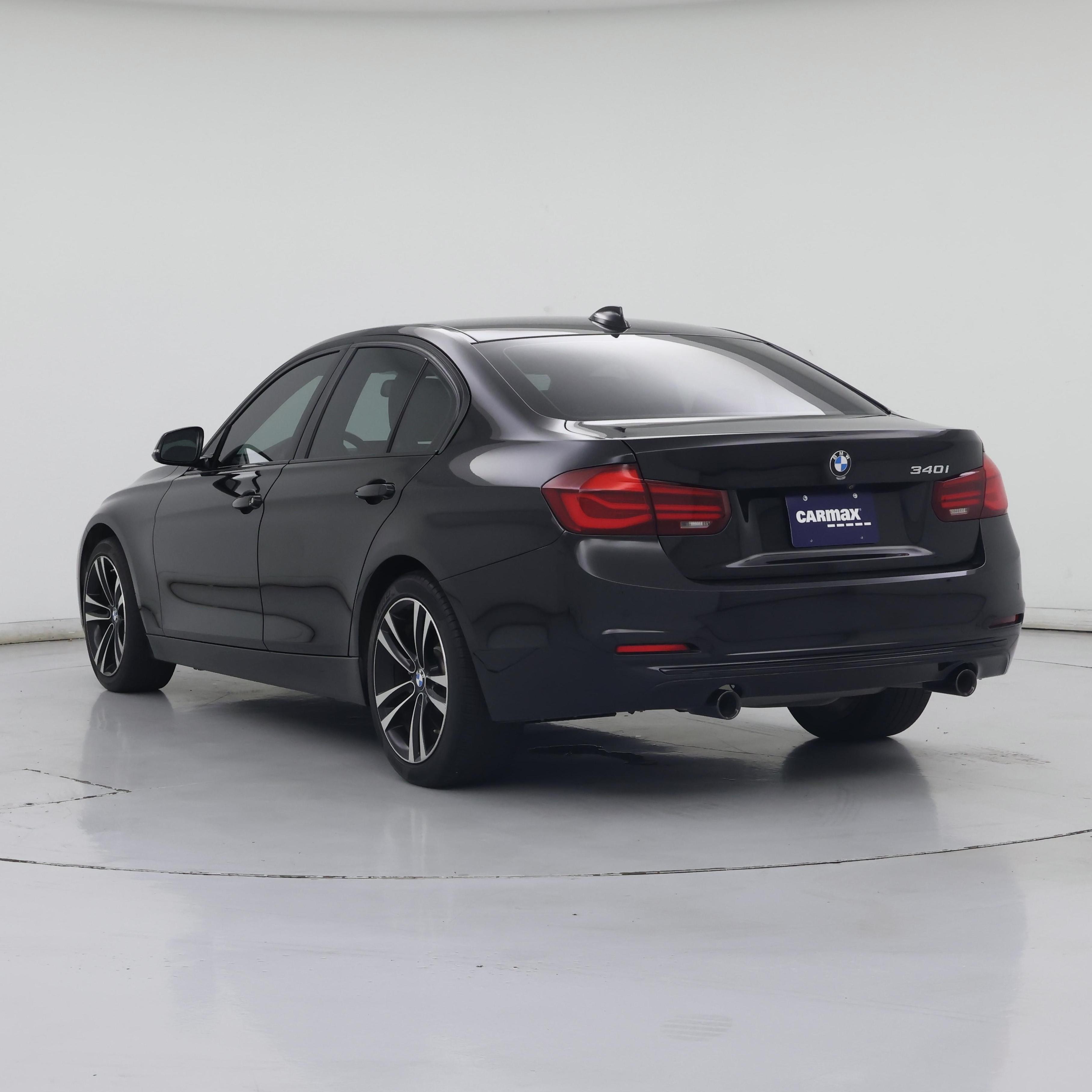 Thumbnail: 2018 BMW 3 Series - 2