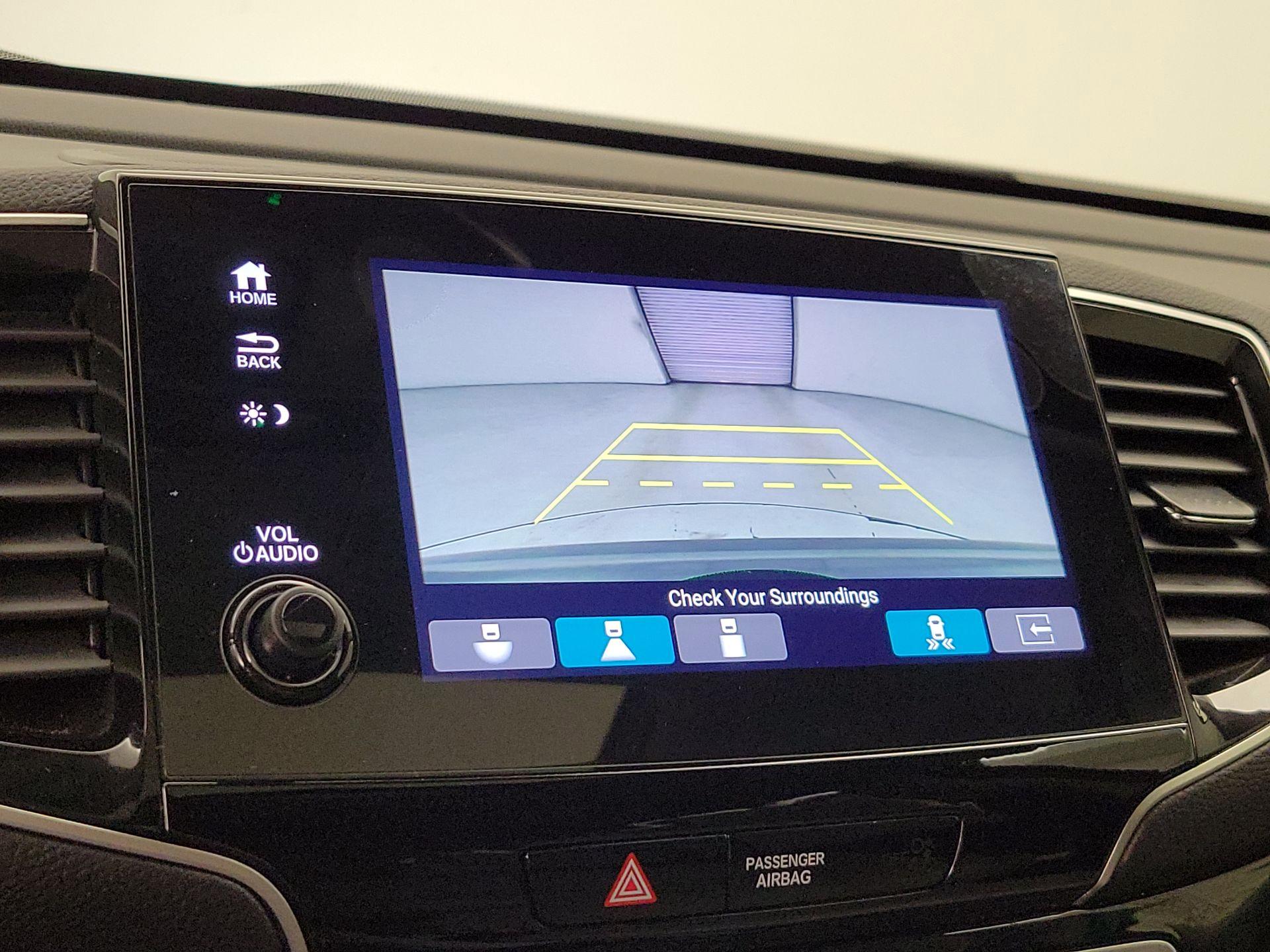 Thumbnail: 2021 Honda Pilot - 15
