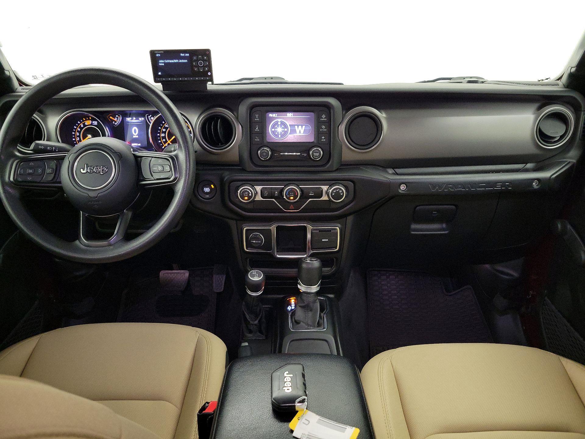 Thumbnail: 2021 Jeep Wrangler - 9