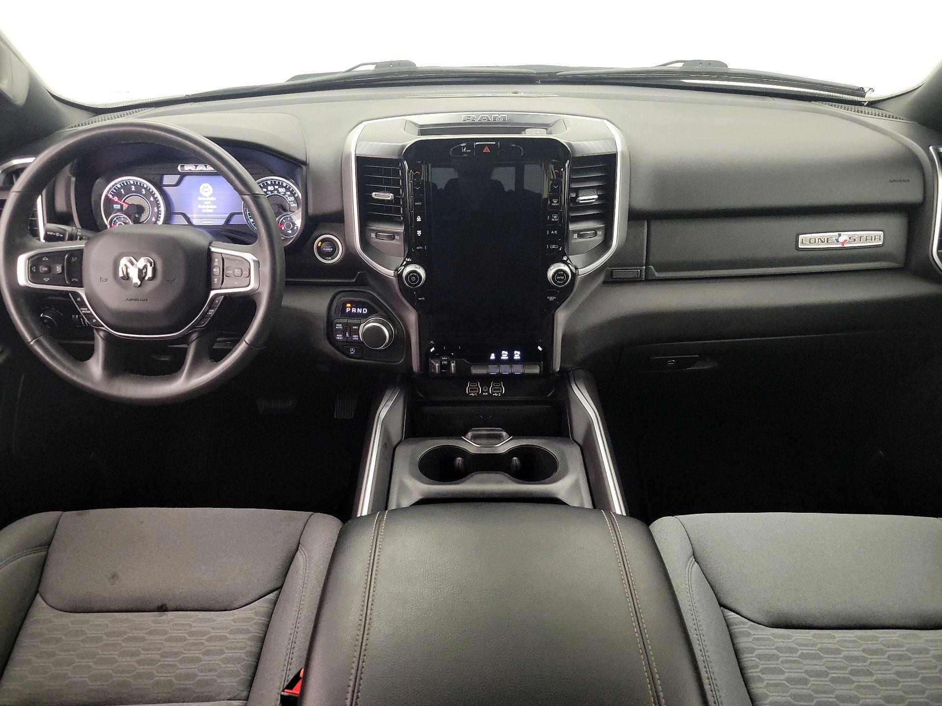 Thumbnail: 2025 RAM 1500 - 9