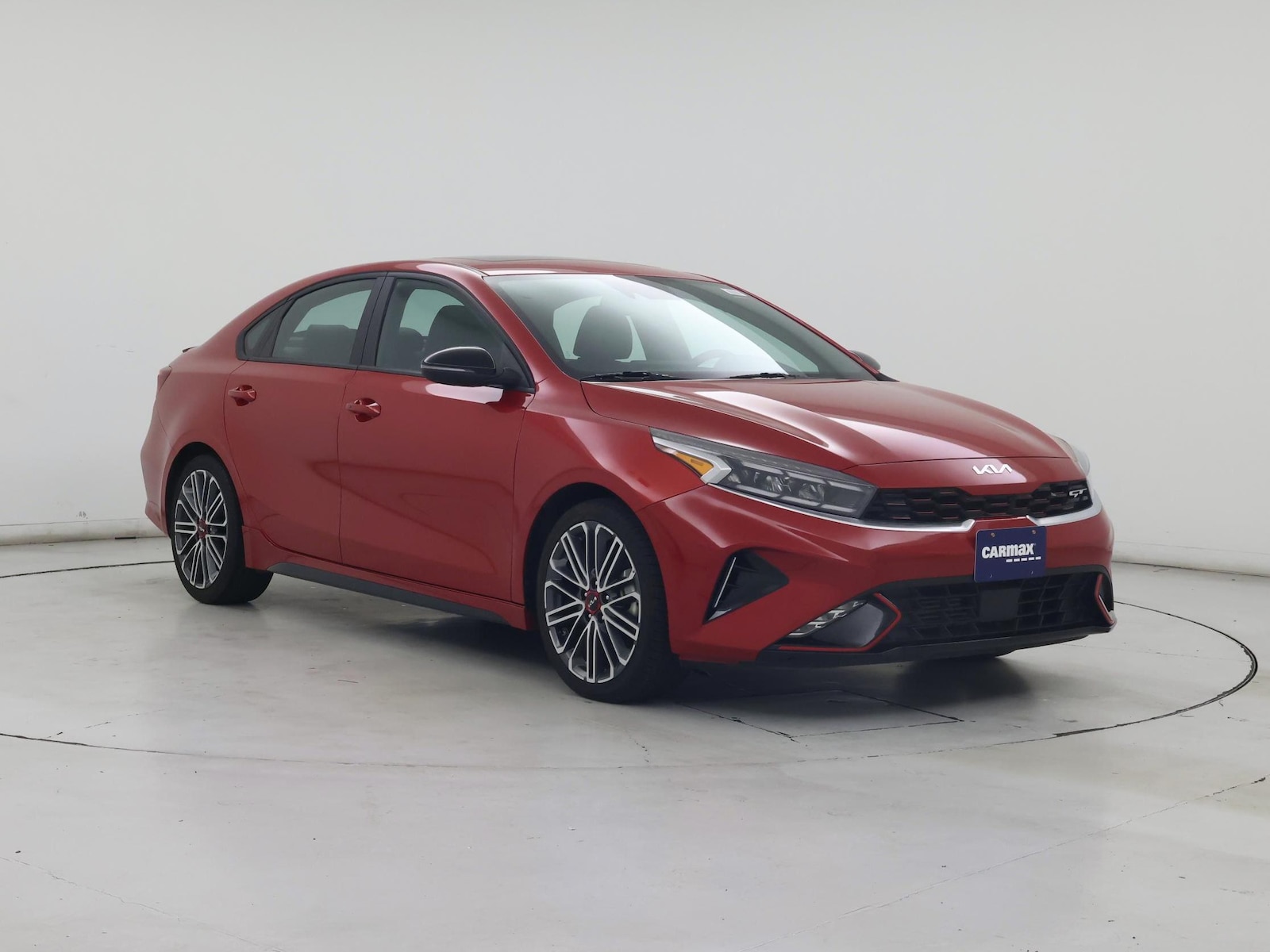 2023 Kia Forte GT - Photo 2