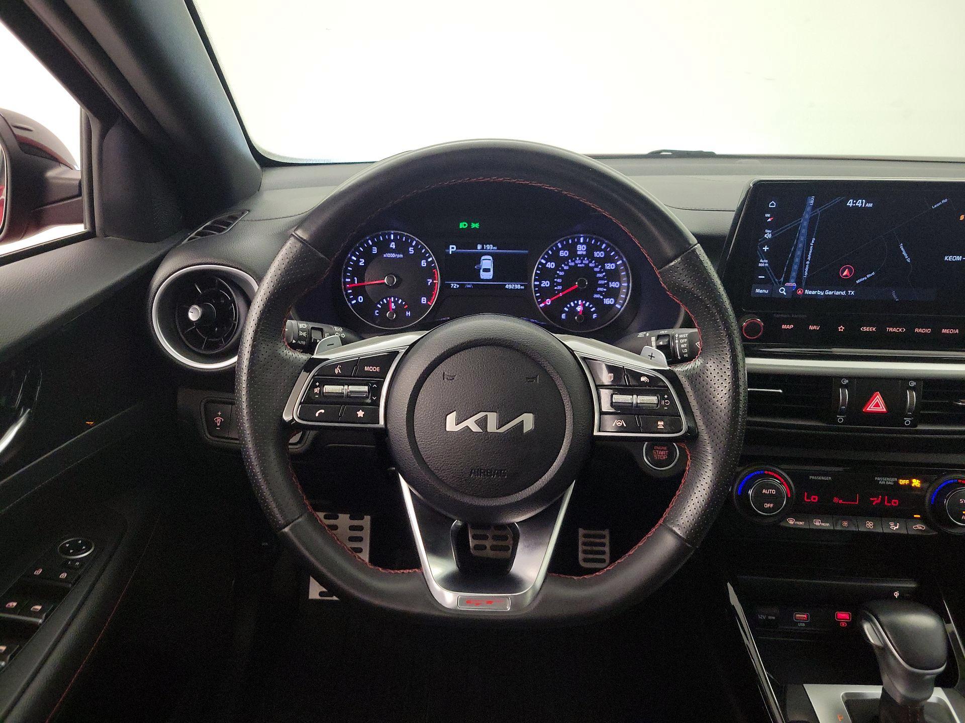 Thumbnail: 2023 Kia Forte - 10