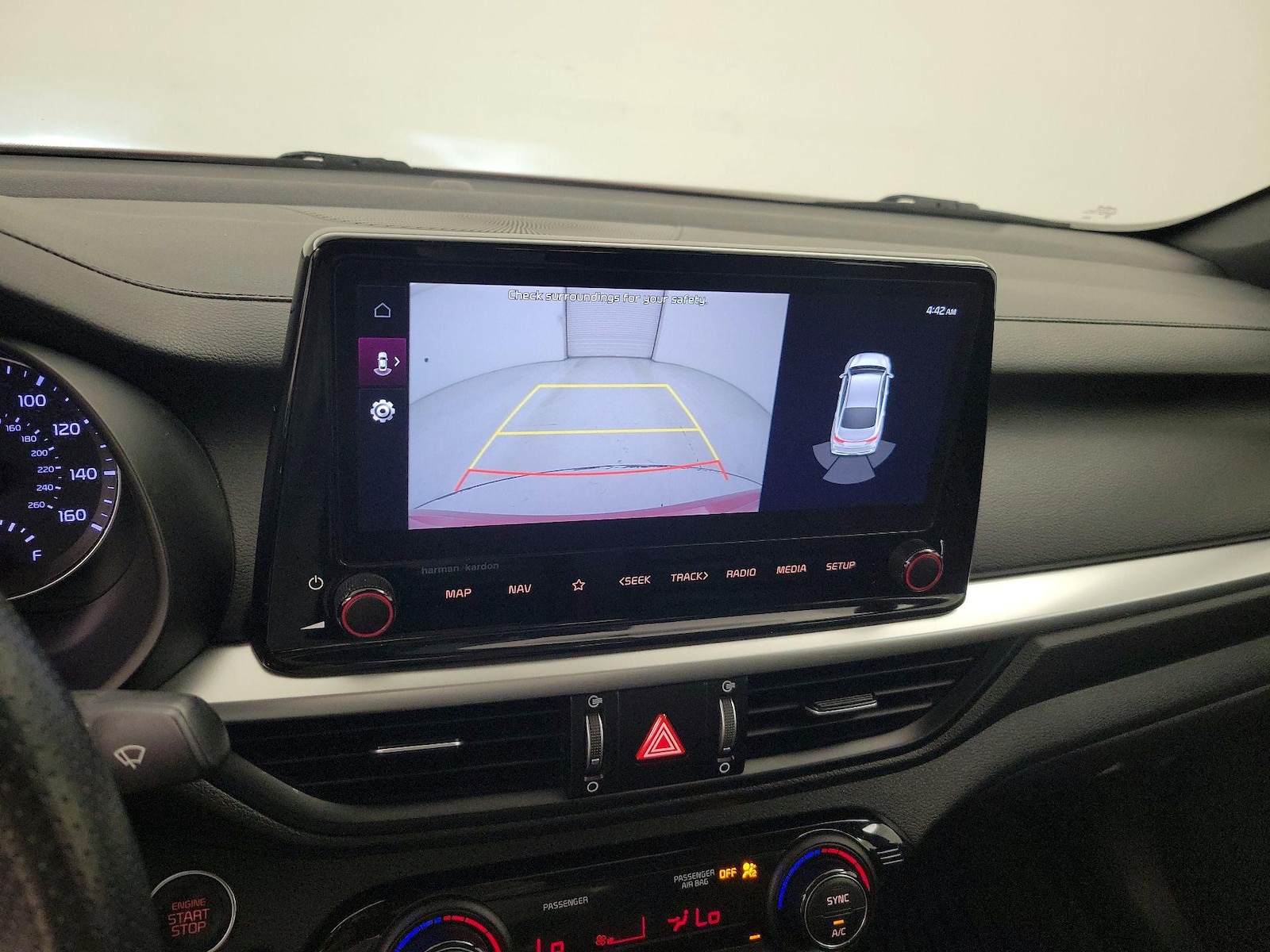 2023 Kia Forte GT - Photo 16