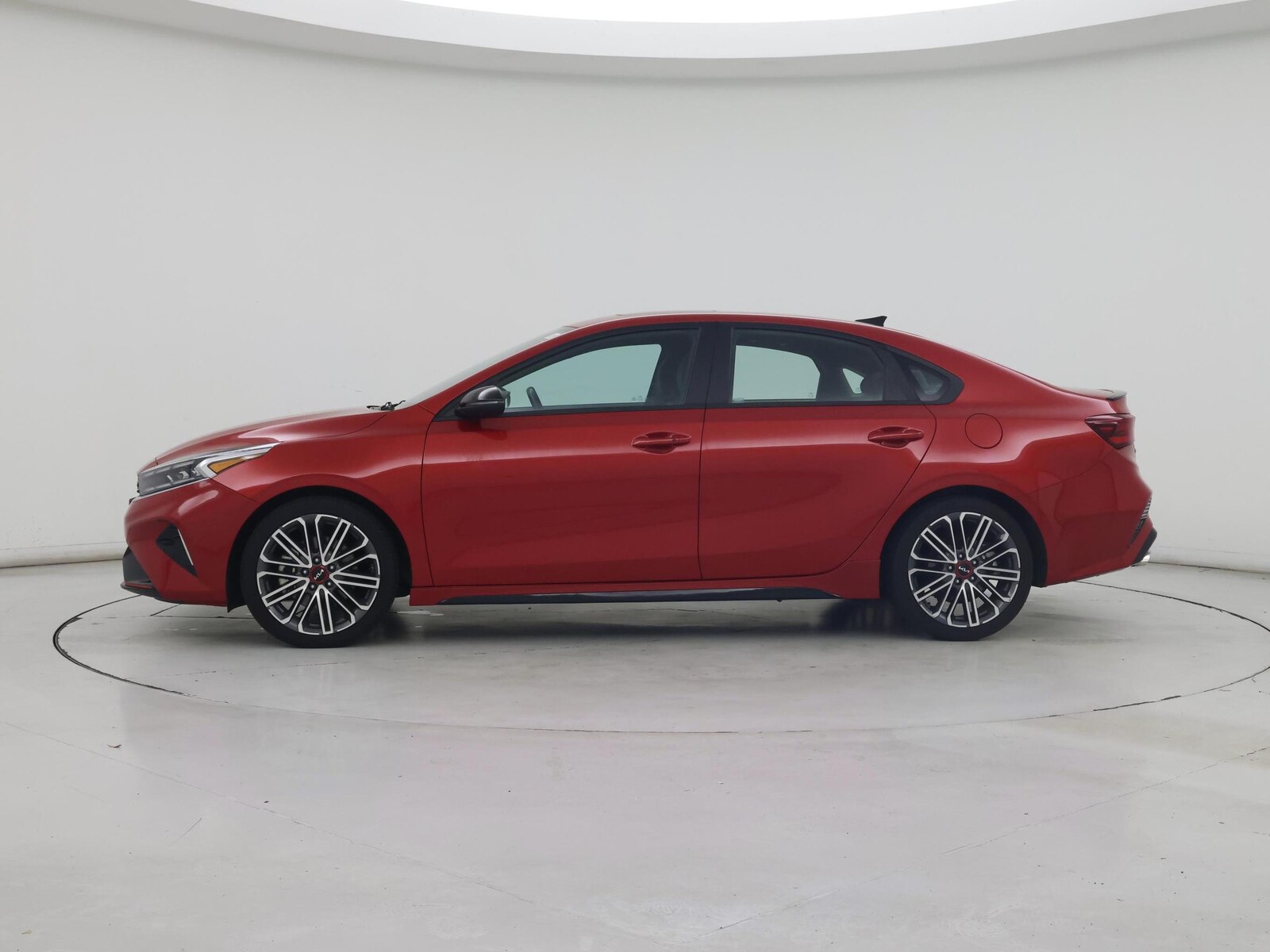 2023 Kia Forte GT - Photo 4