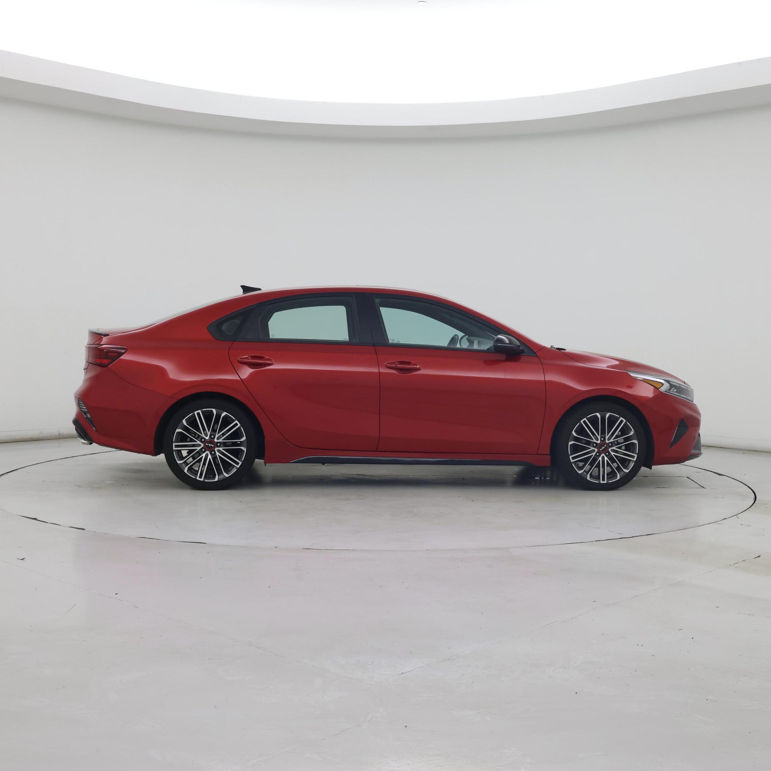 Thumbnail: 2023 Kia Forte - 7
