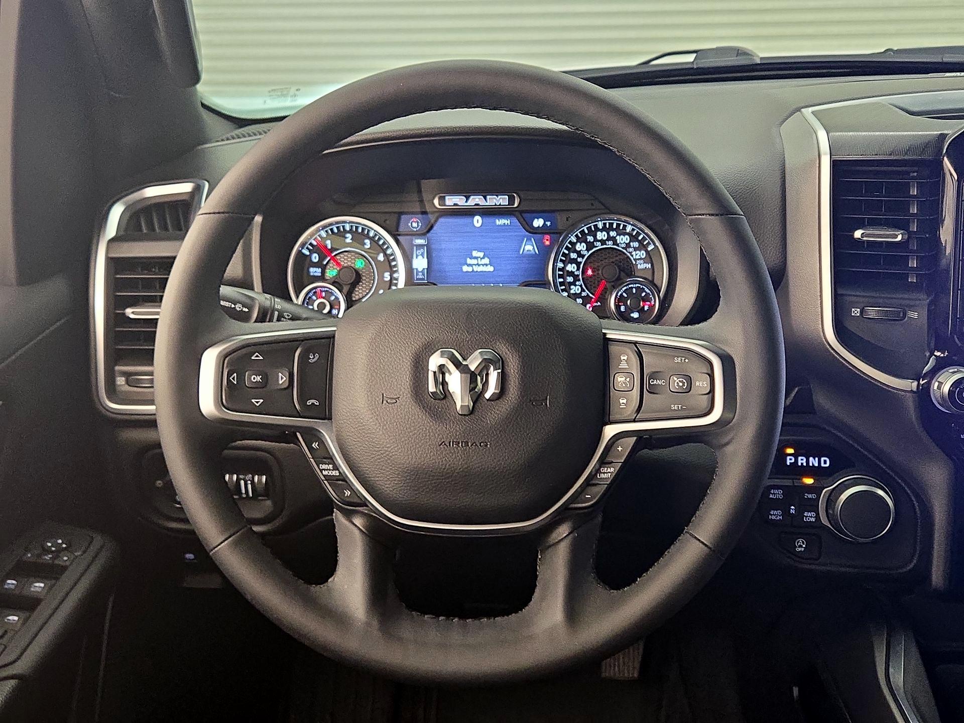 Thumbnail: 2025 RAM 1500 - 10