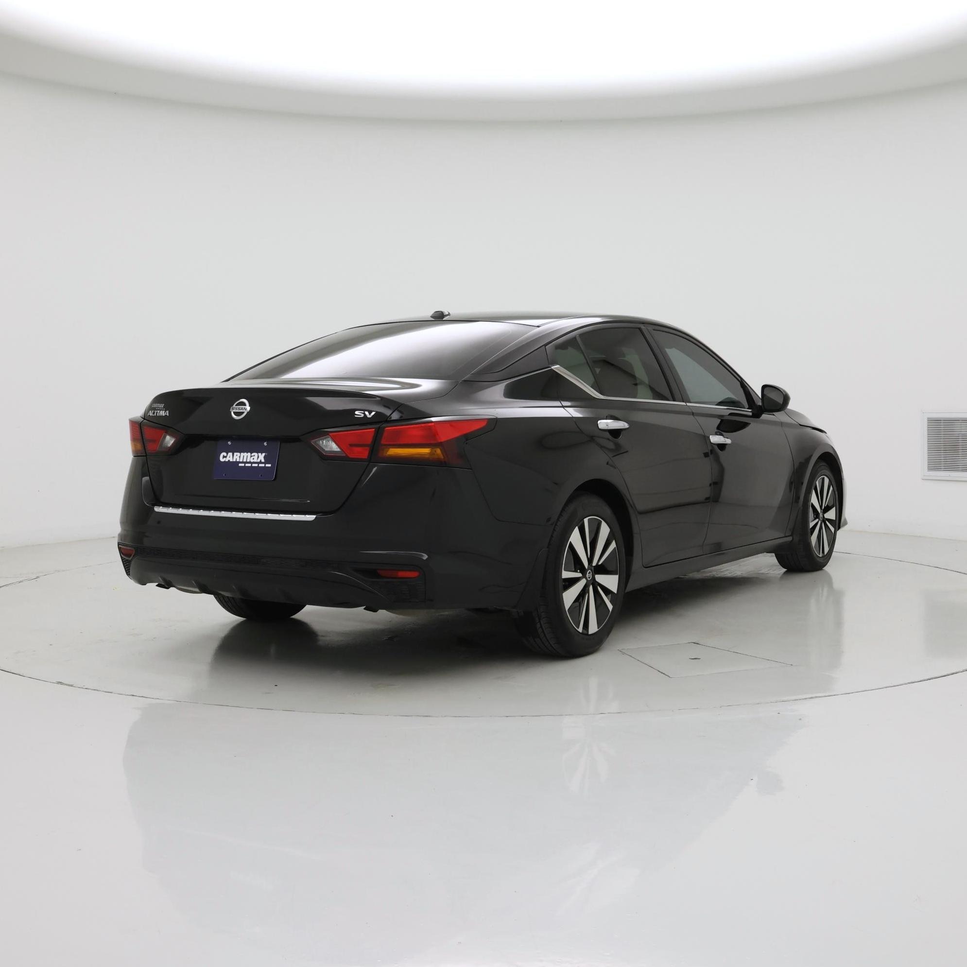 Thumbnail: 2022 Nissan Altima - 8