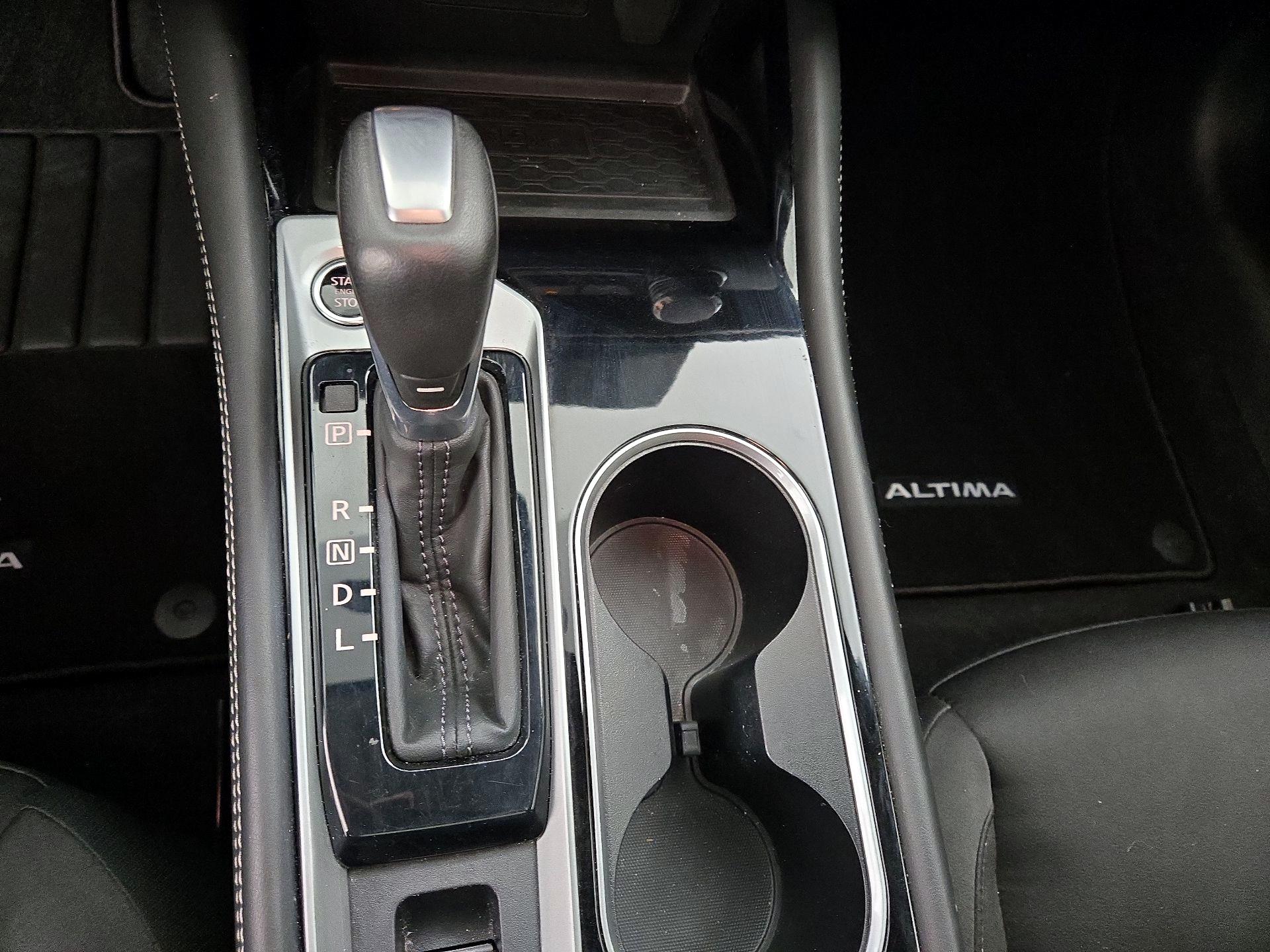 Thumbnail: 2023 Nissan Altima - 18