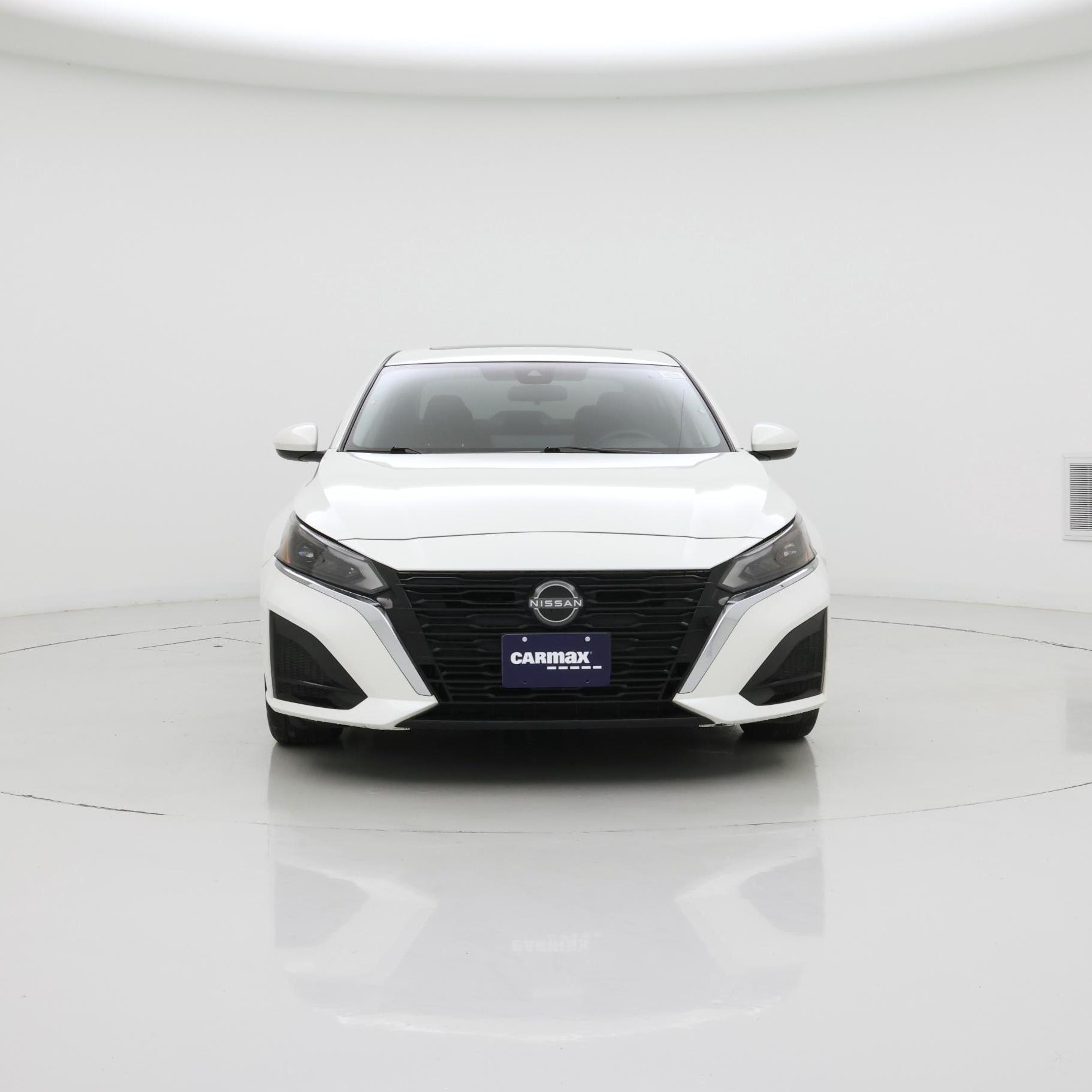 Thumbnail: 2023 Nissan Altima - 5
