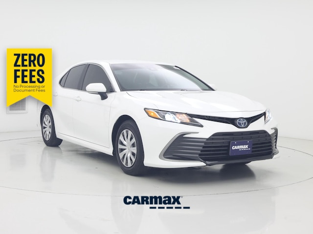 White 2023 Toyota Camry Hybrid Sedan Front-Wheel Drive Automatic