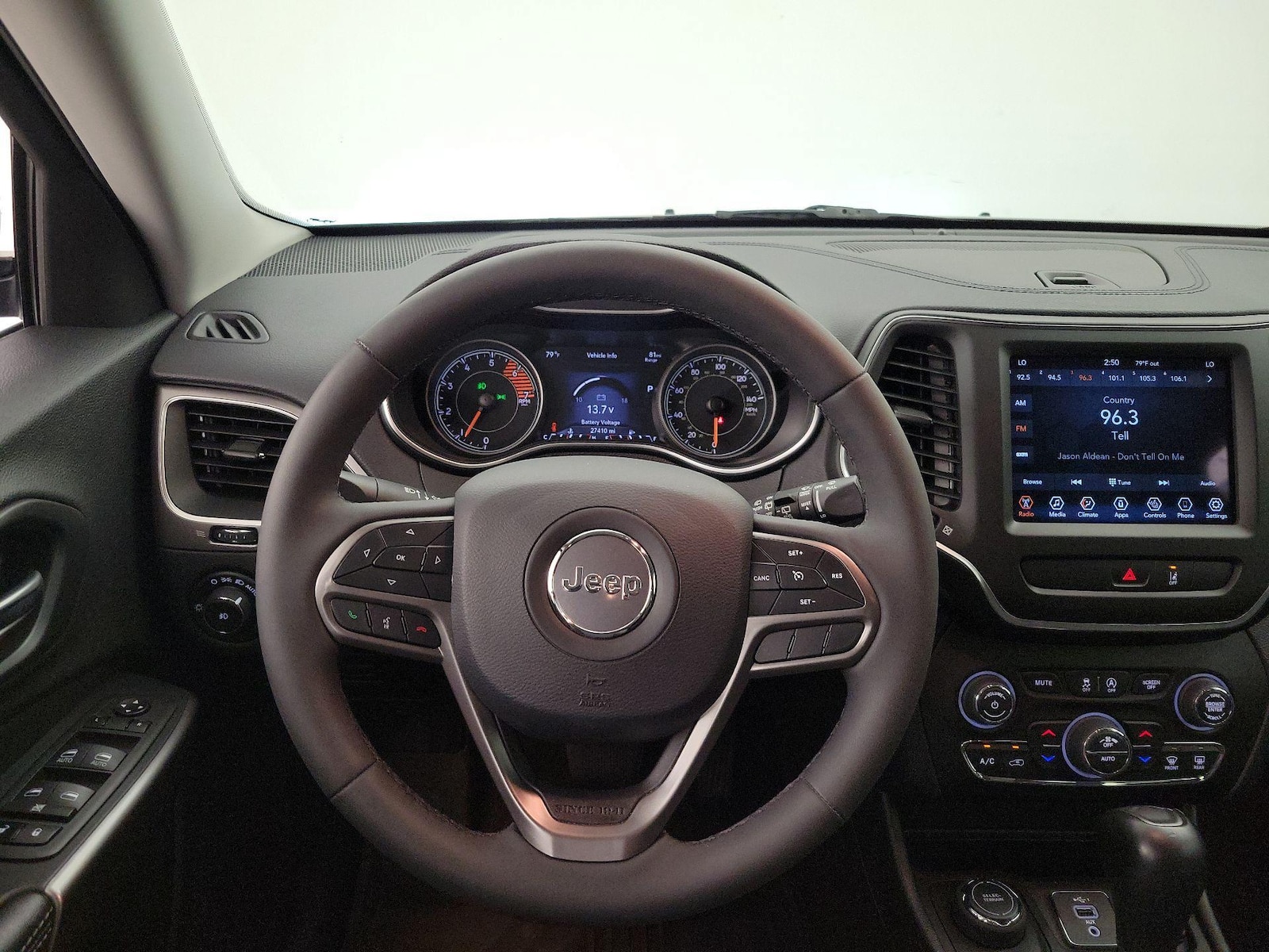 2022 Jeep Cherokee Latitude Lux - Photo 11