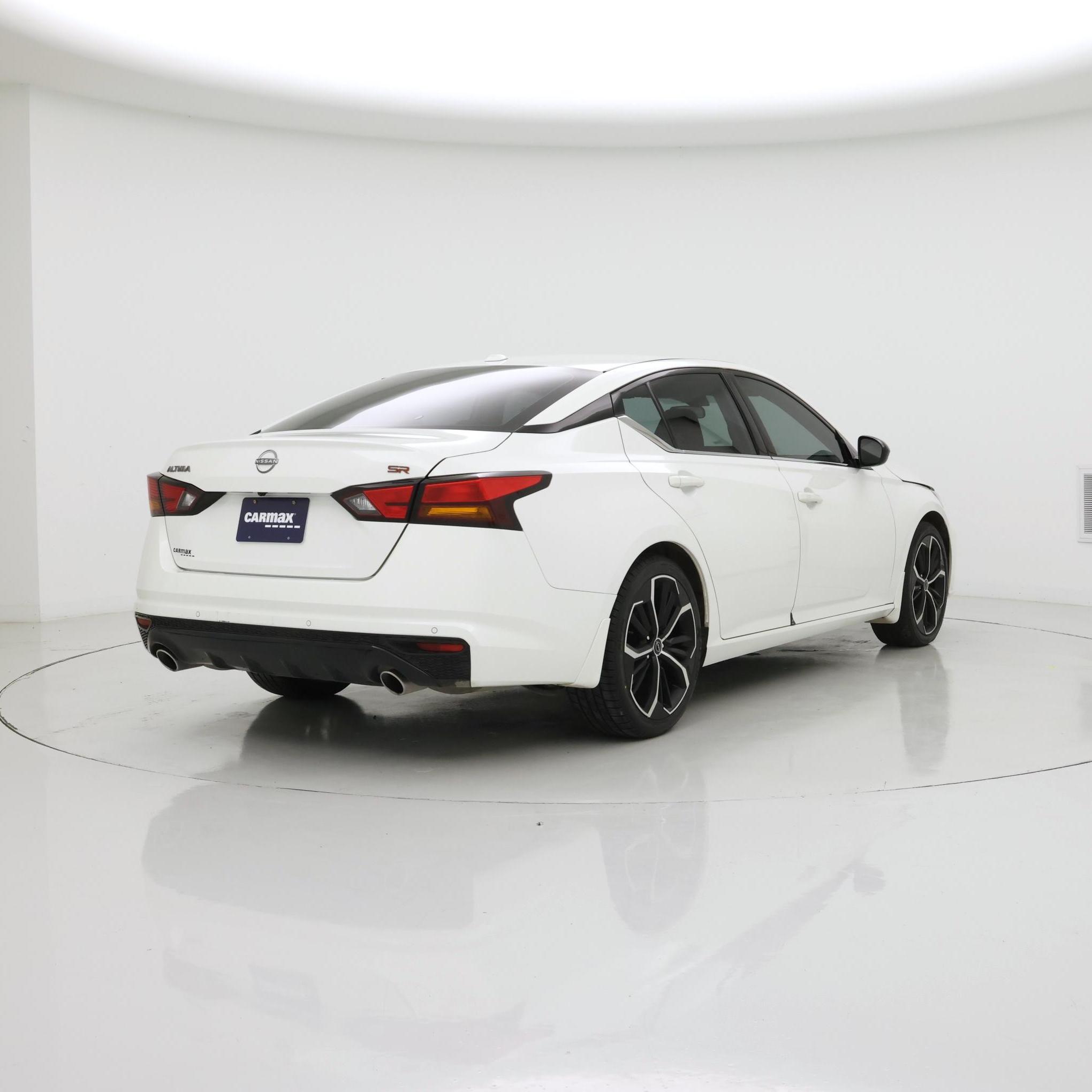 Thumbnail: 2024 Nissan Altima - 8