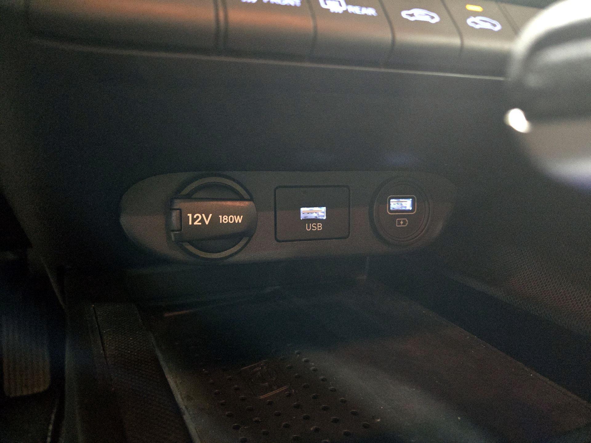 Thumbnail: 2023 Hyundai Elantra - 18