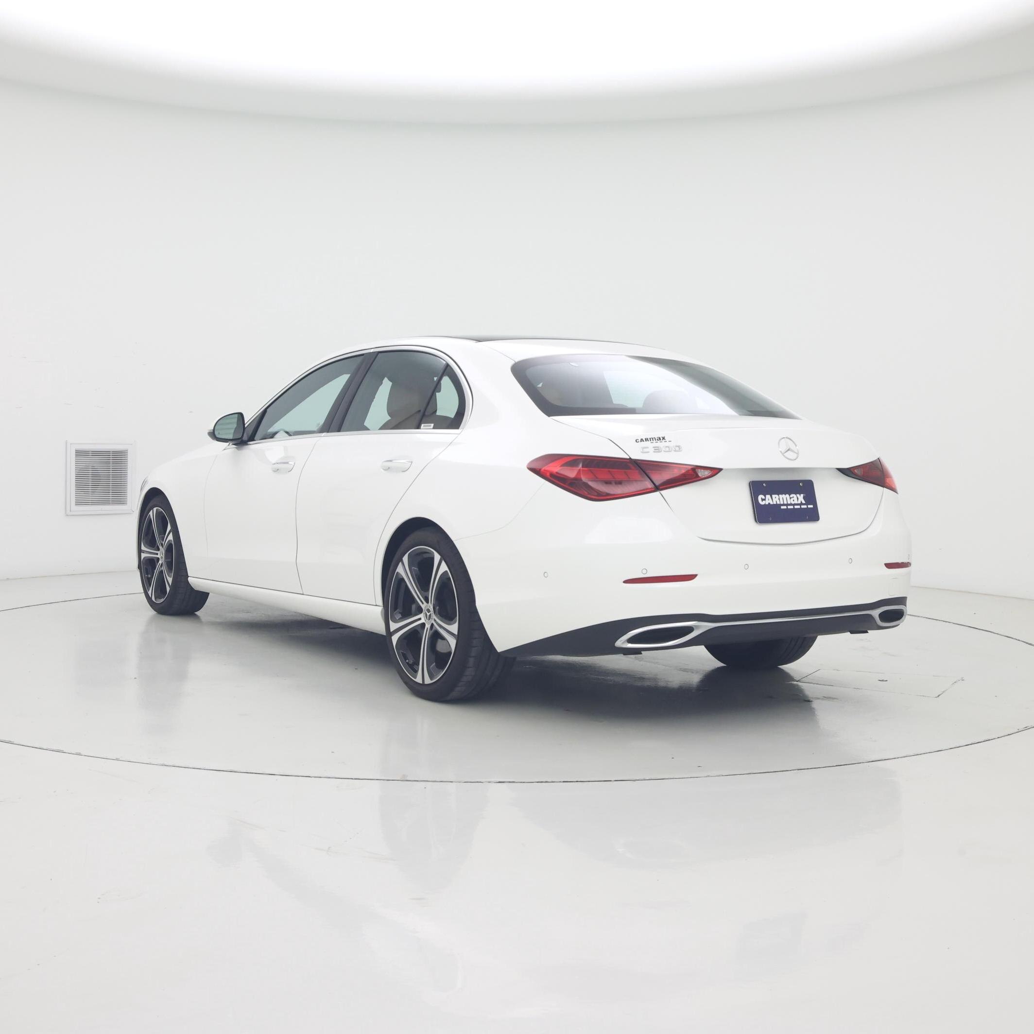 Thumbnail: 2025 Mercedes-Benz C-Class - 2