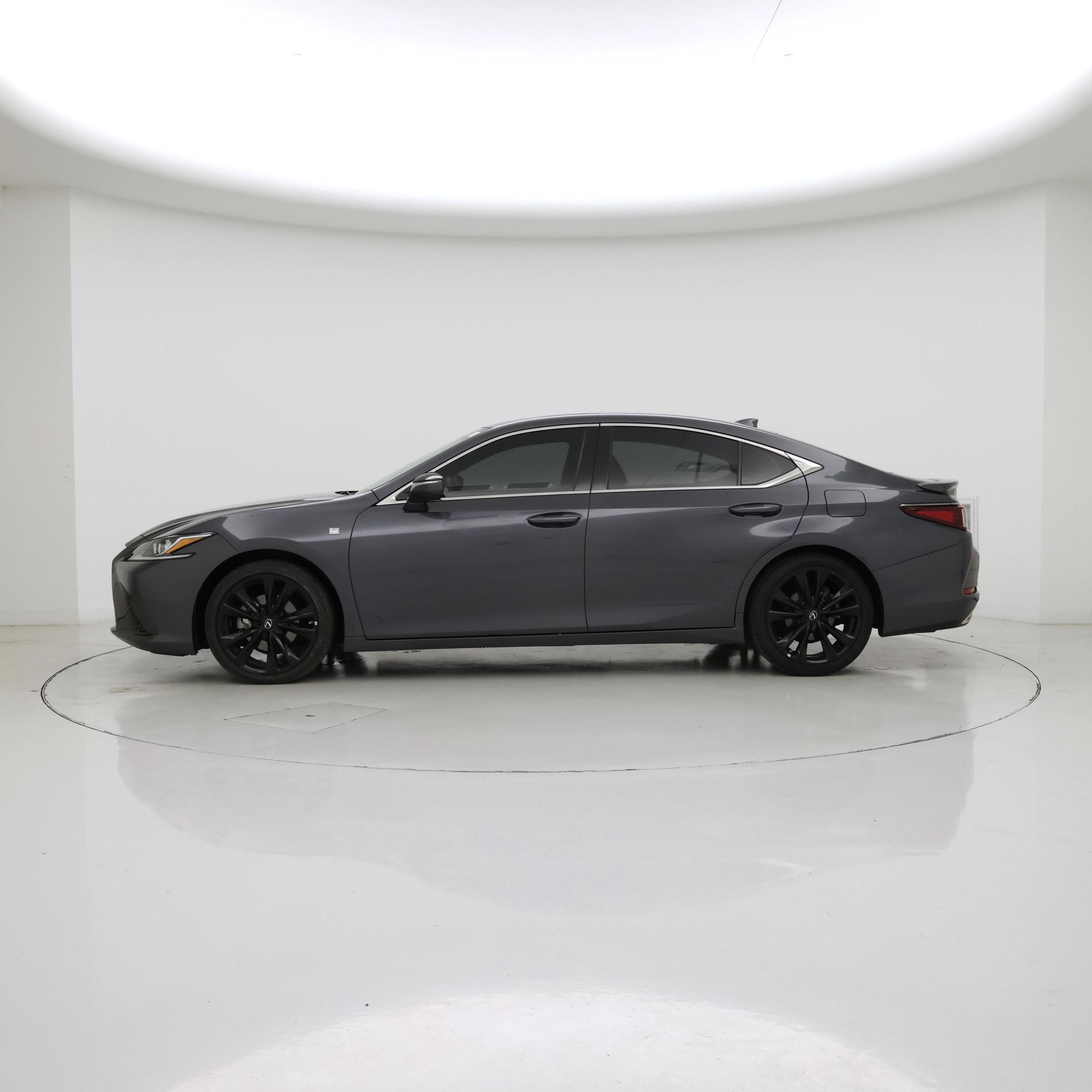 Thumbnail: 2022 Lexus ES - 3