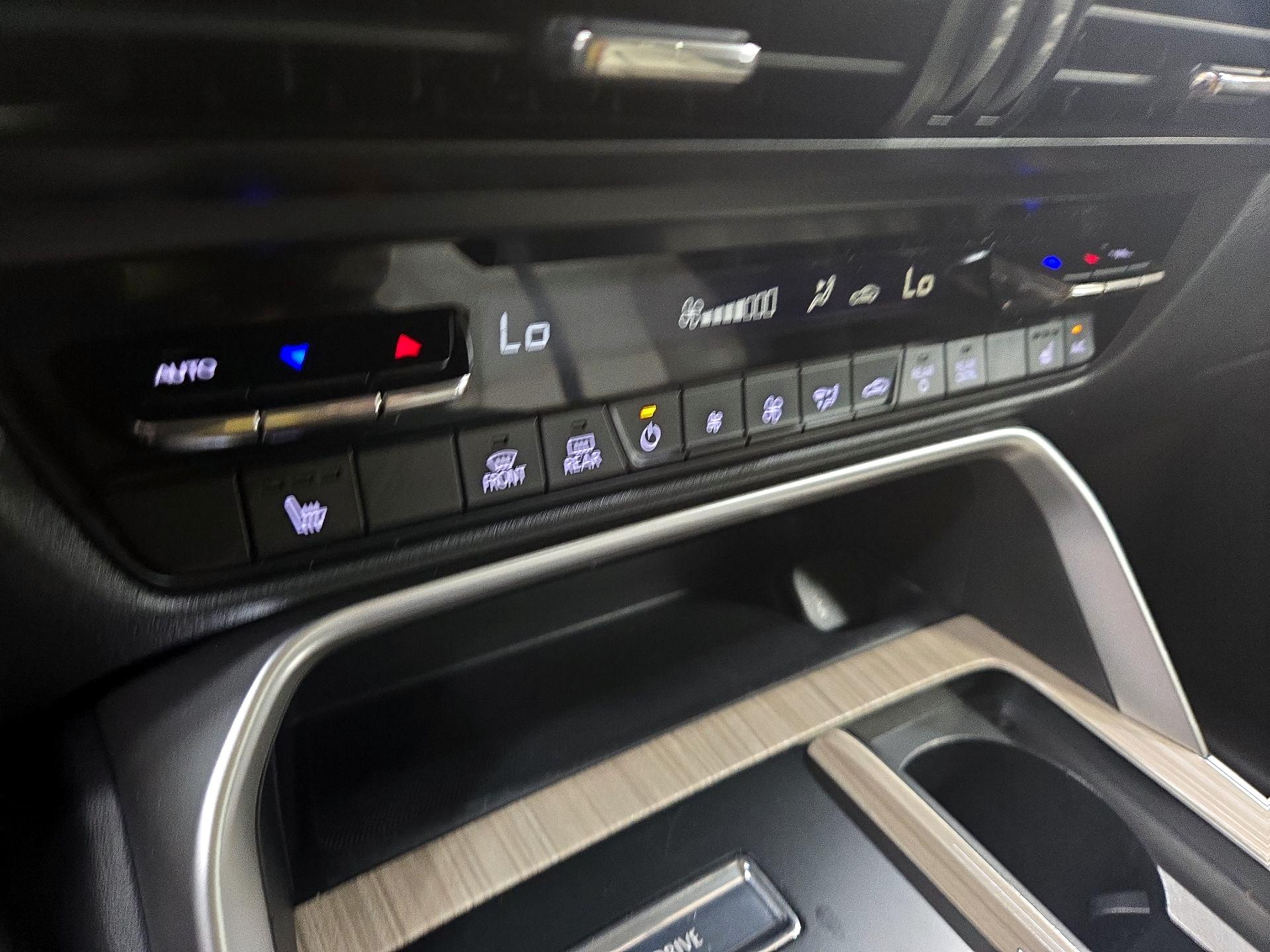 Thumbnail: 2024 Mazda CX-90 - 16