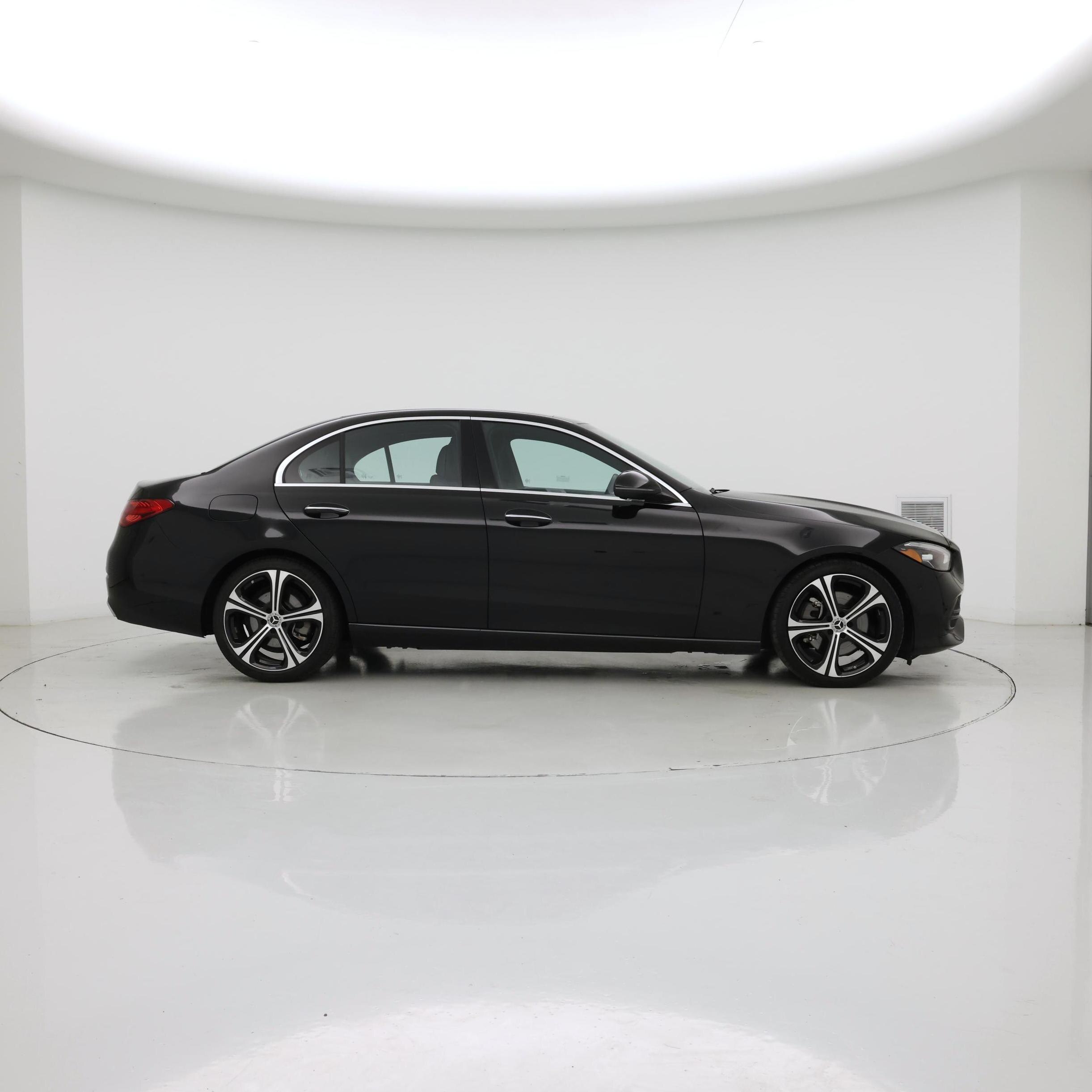 Thumbnail: 2025 Mercedes-Benz C-Class - 7
