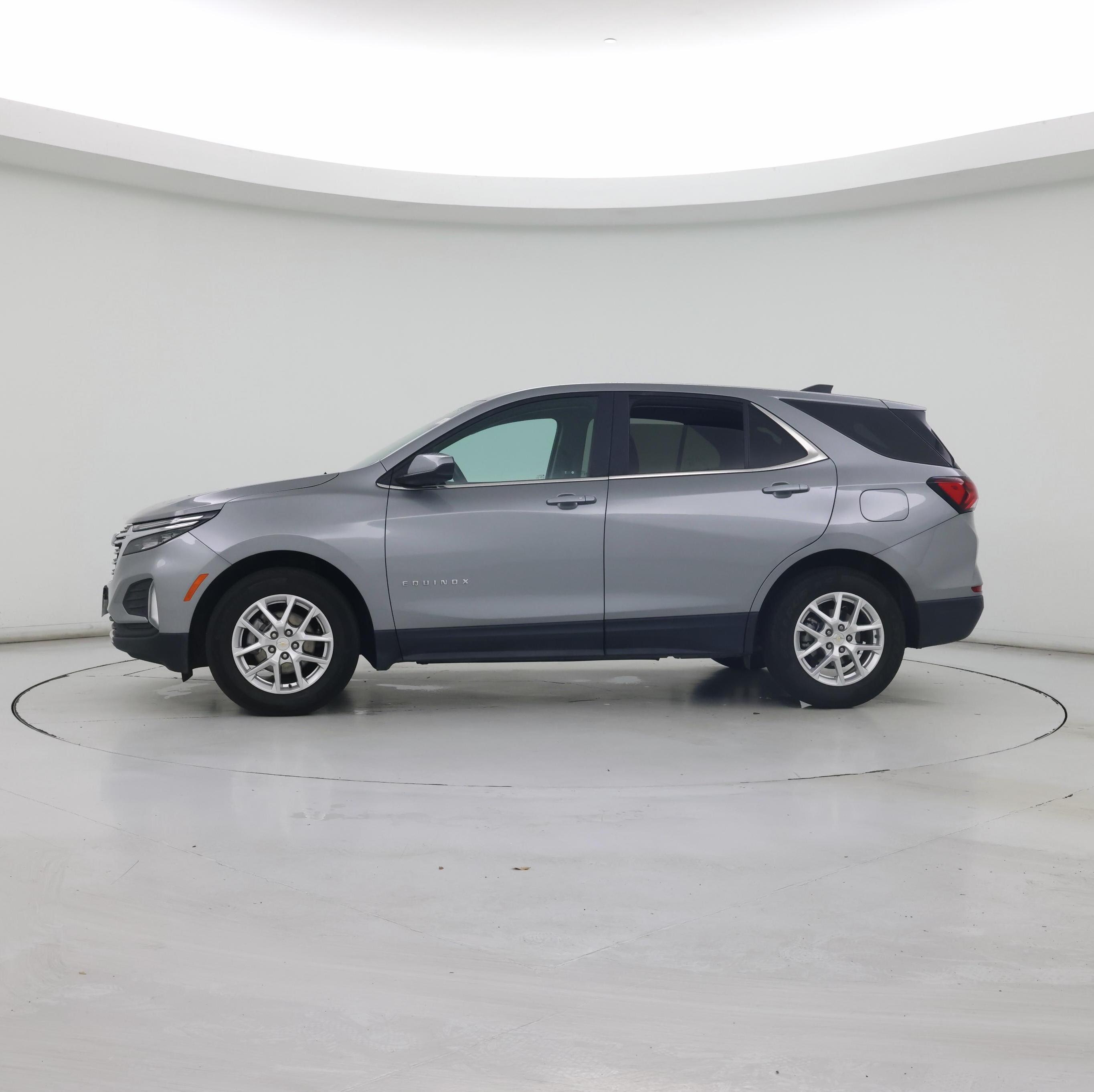 Thumbnail: 2024 Chevrolet Equinox - 3