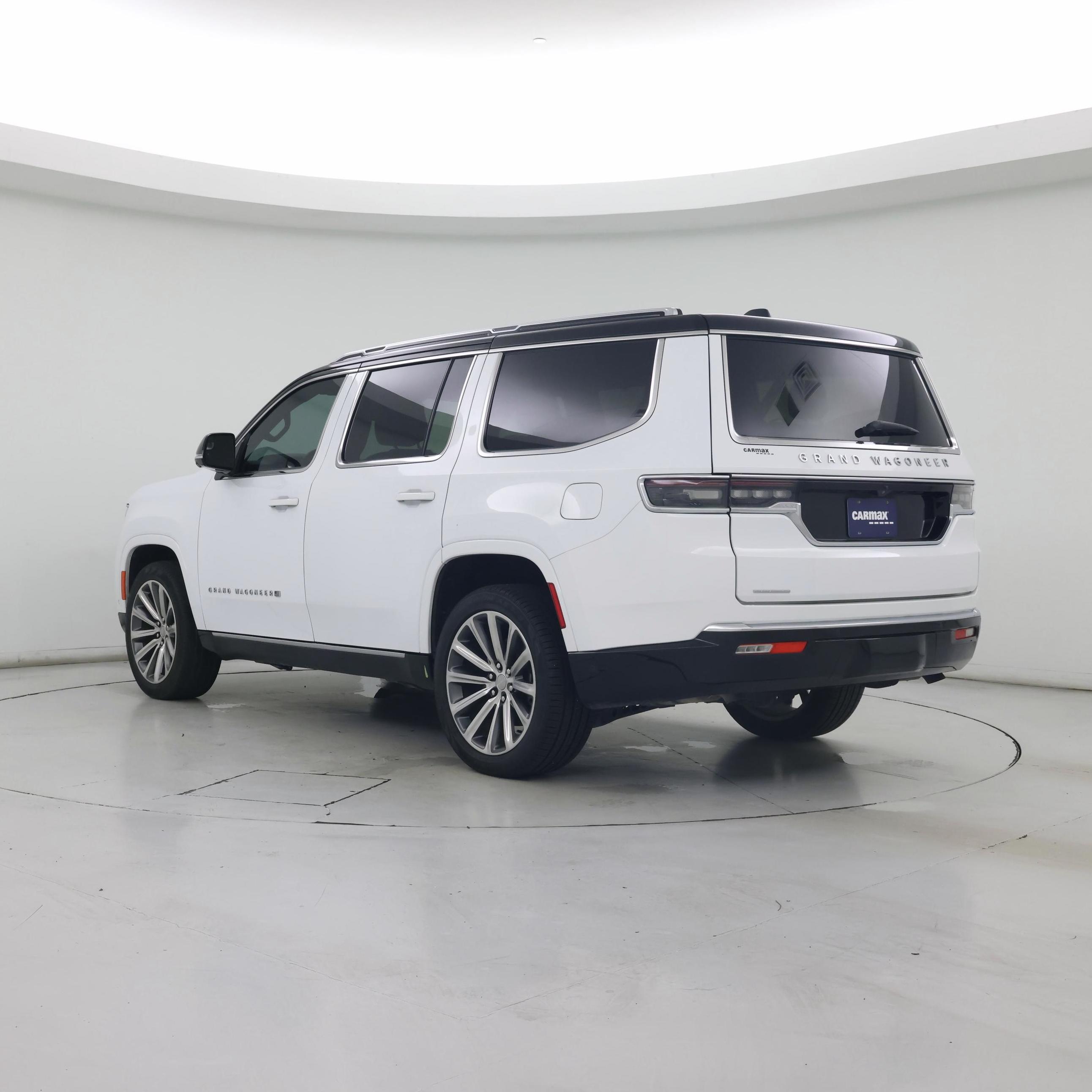Thumbnail: 2023 Jeep Grand Wagoneer - 2