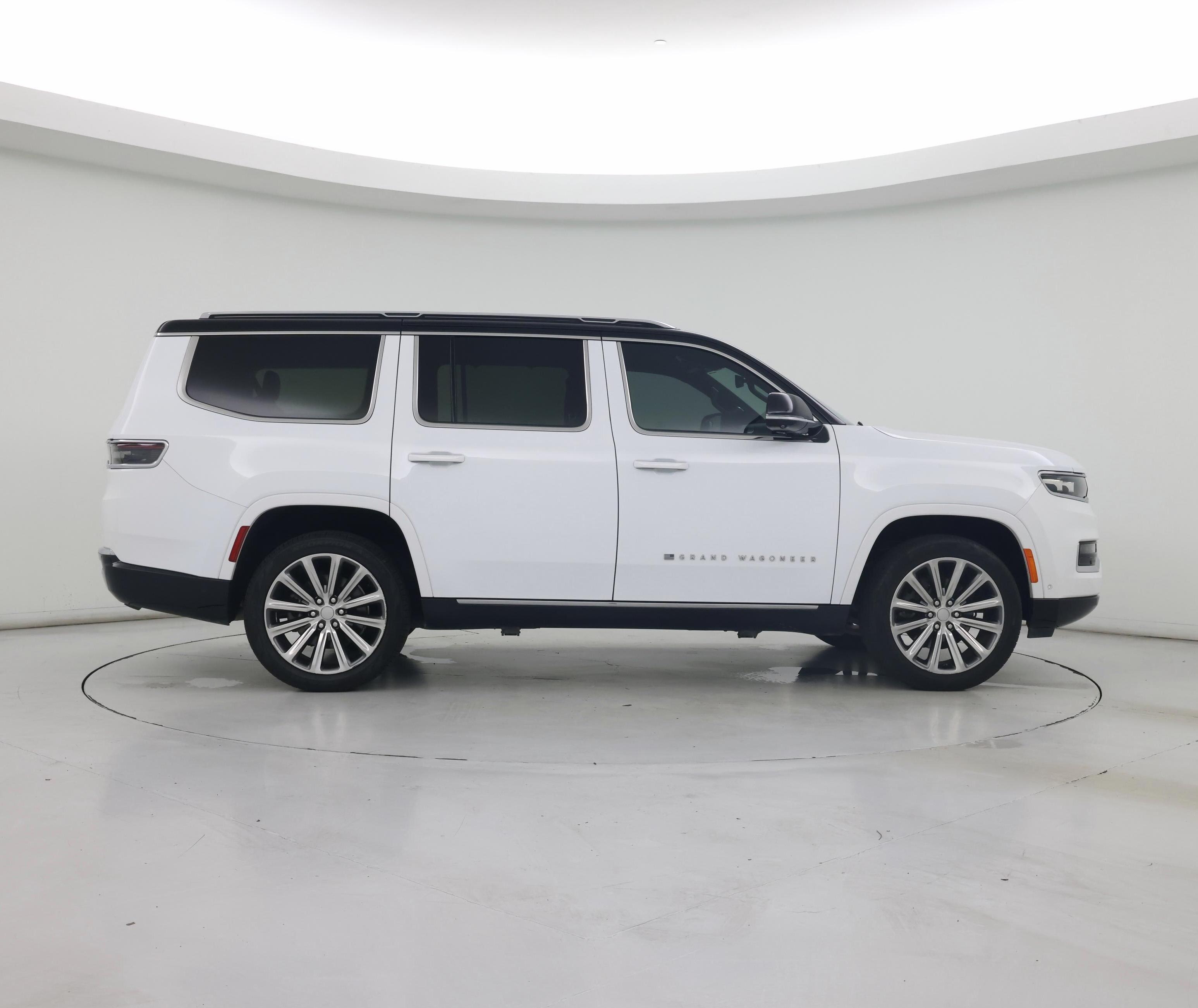Thumbnail: 2023 Jeep Grand Wagoneer - 7
