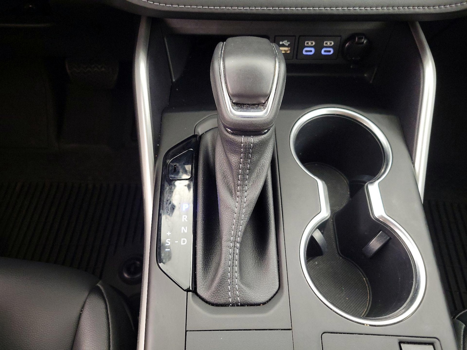 2023 Toyota Highlander XLE - Photo 18