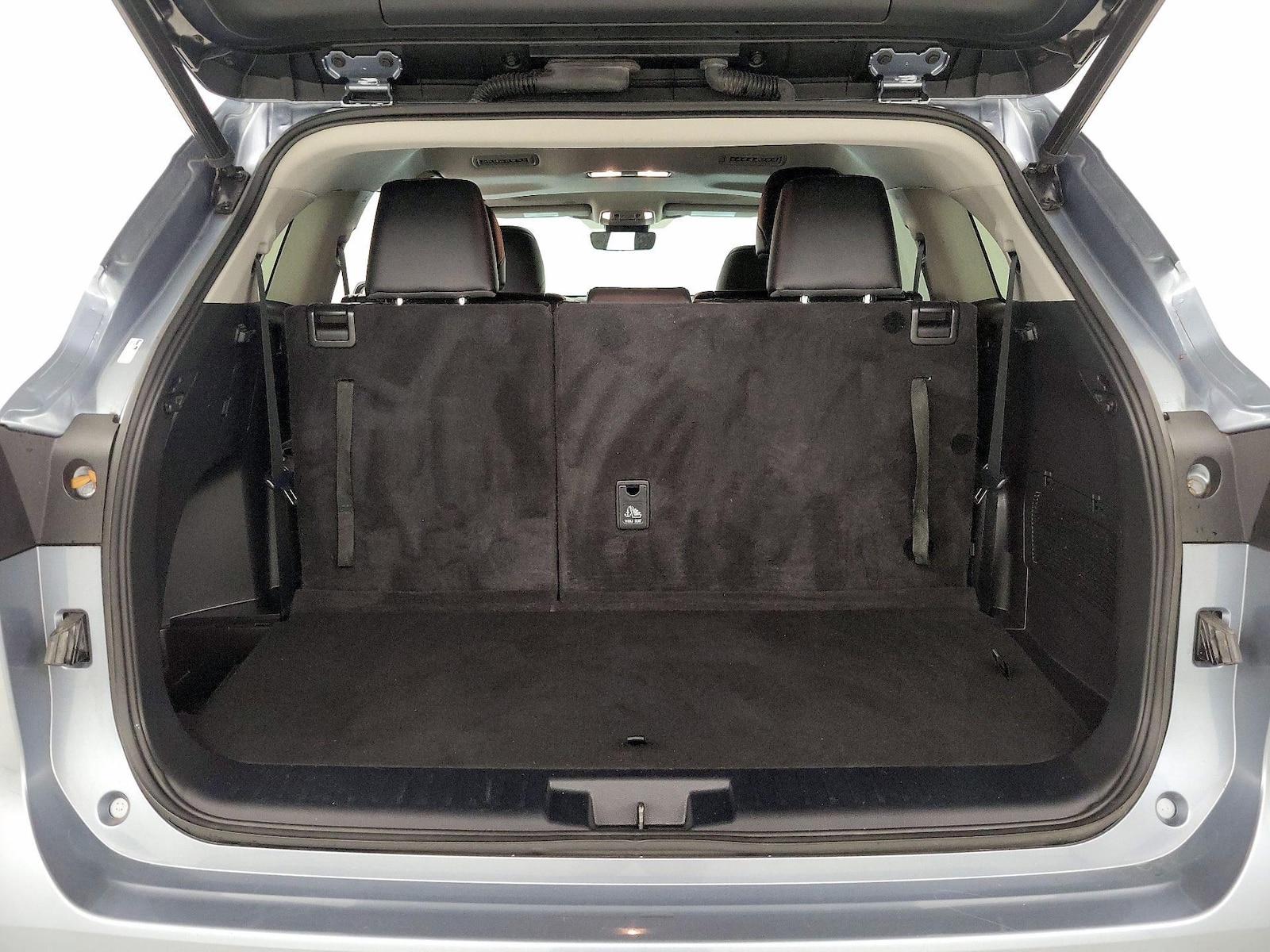 2023 Toyota Highlander XLE - Photo 22