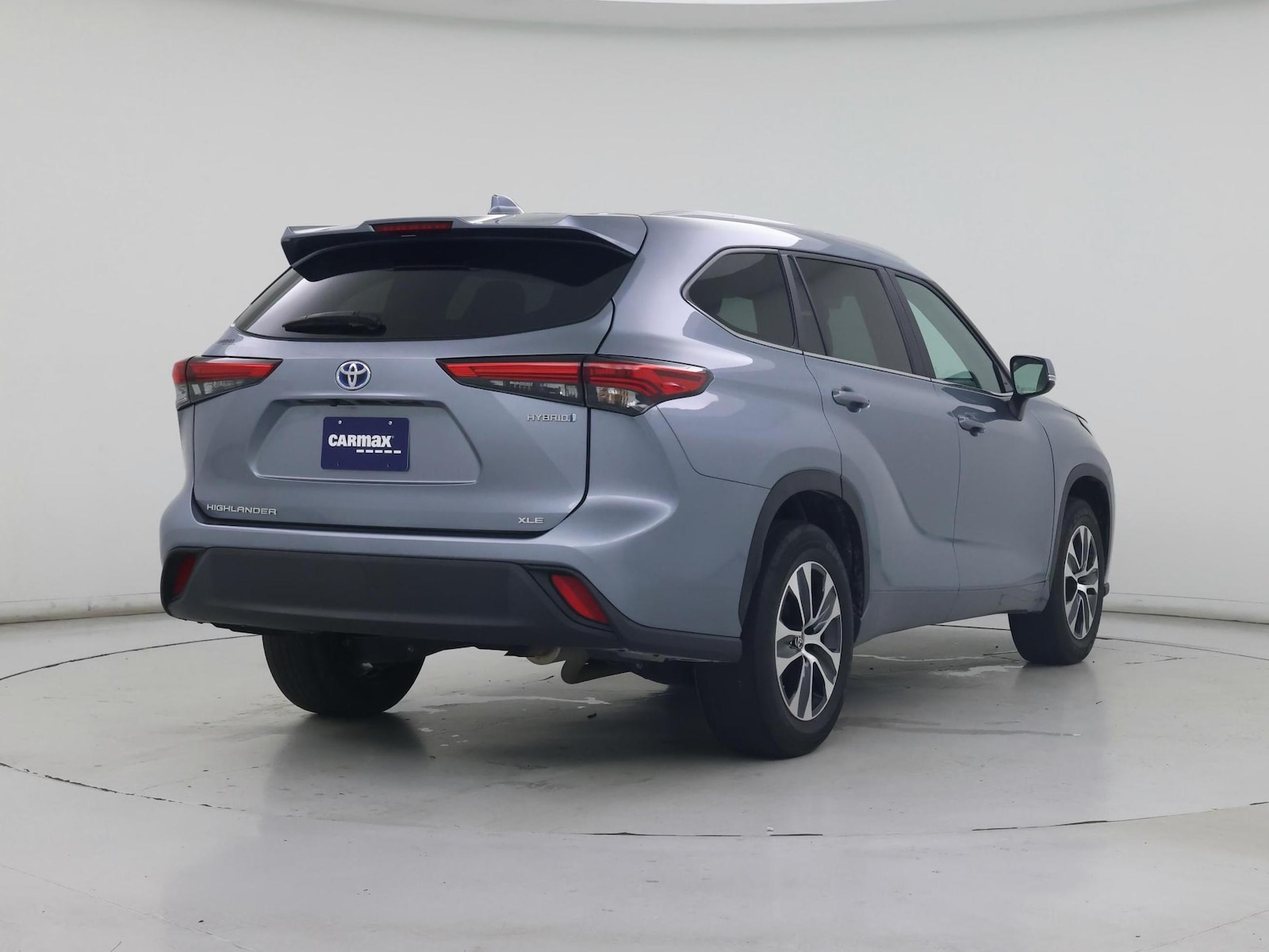 2023 Toyota Highlander XLE - Photo 9