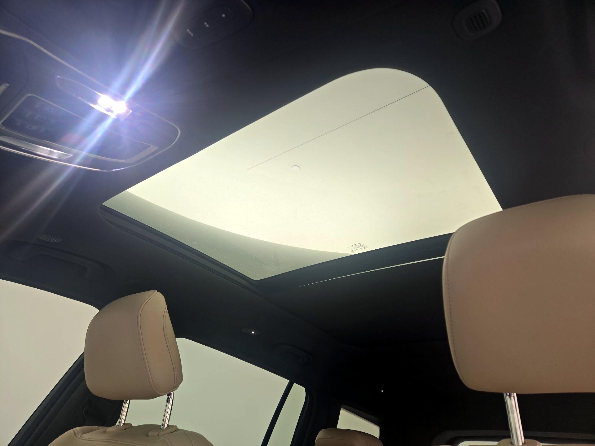 Thumbnail: 2023 Jeep Grand Cherokee L - 20