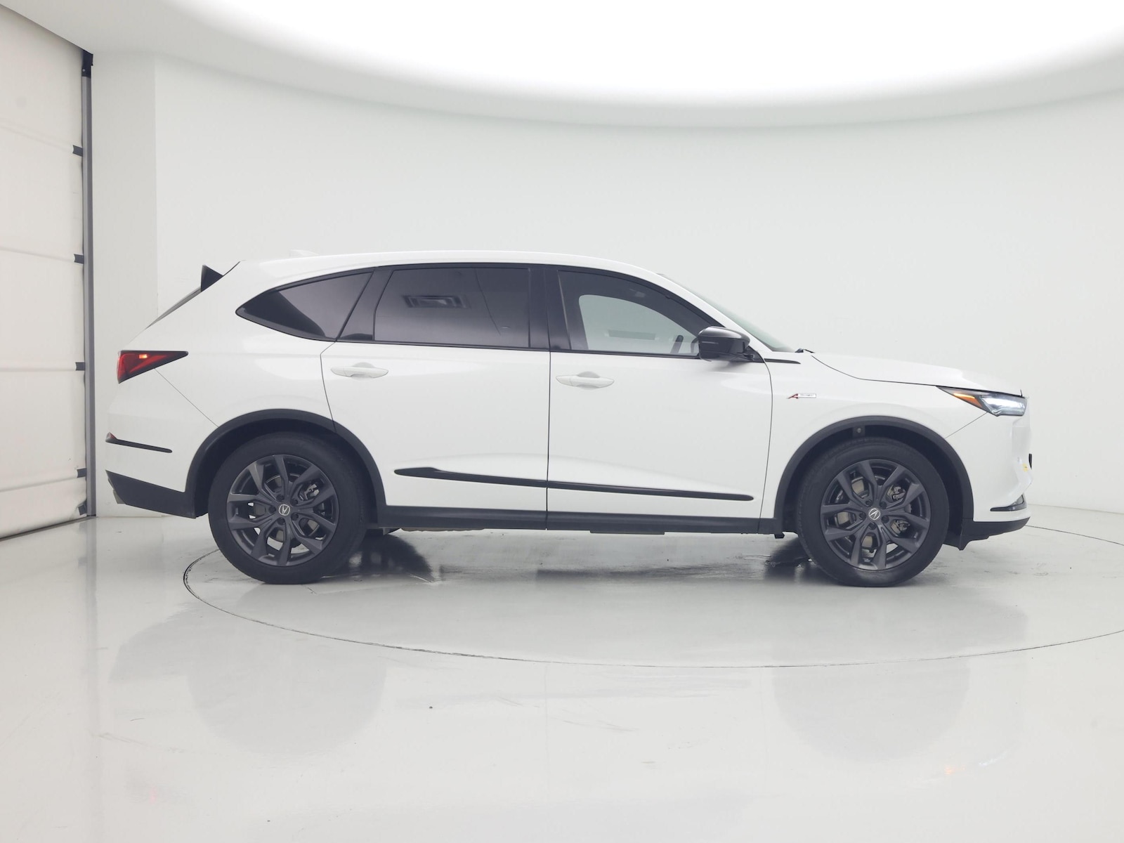 2022 Acura MDX A-Spec Package - Photo 8