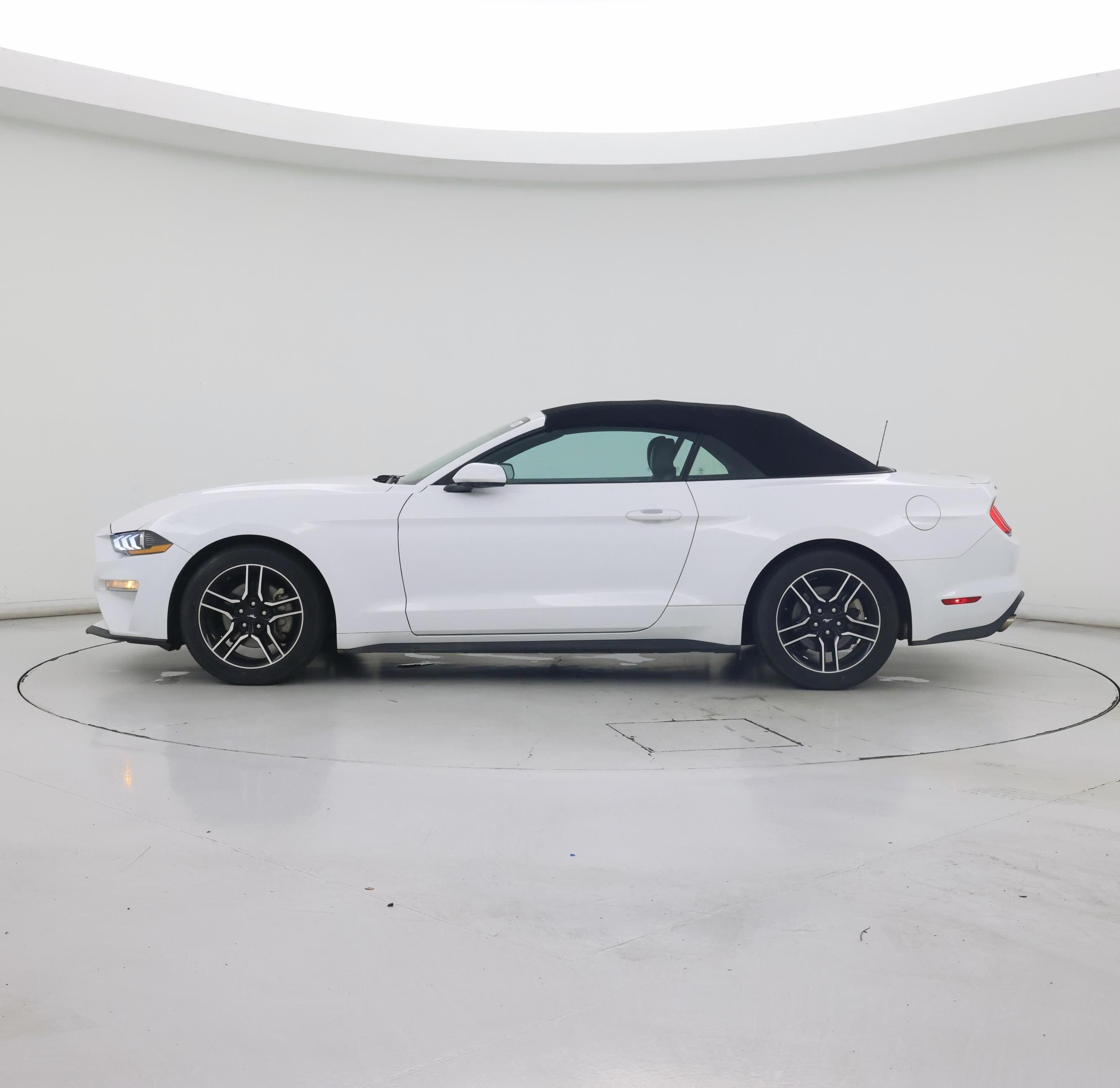Thumbnail: 2023 Ford Mustang - 3