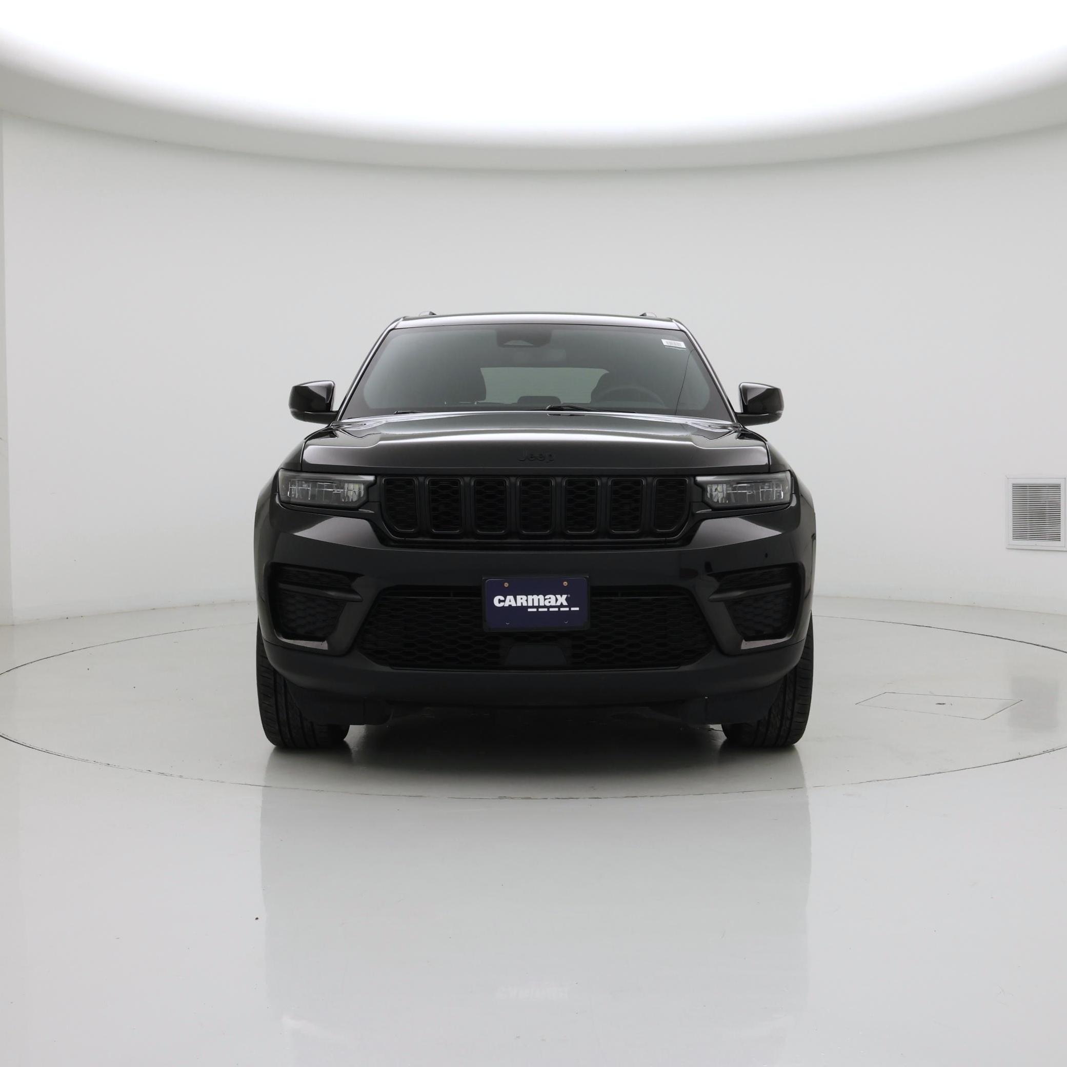Thumbnail: 2023 Jeep Grand Cherokee - 5