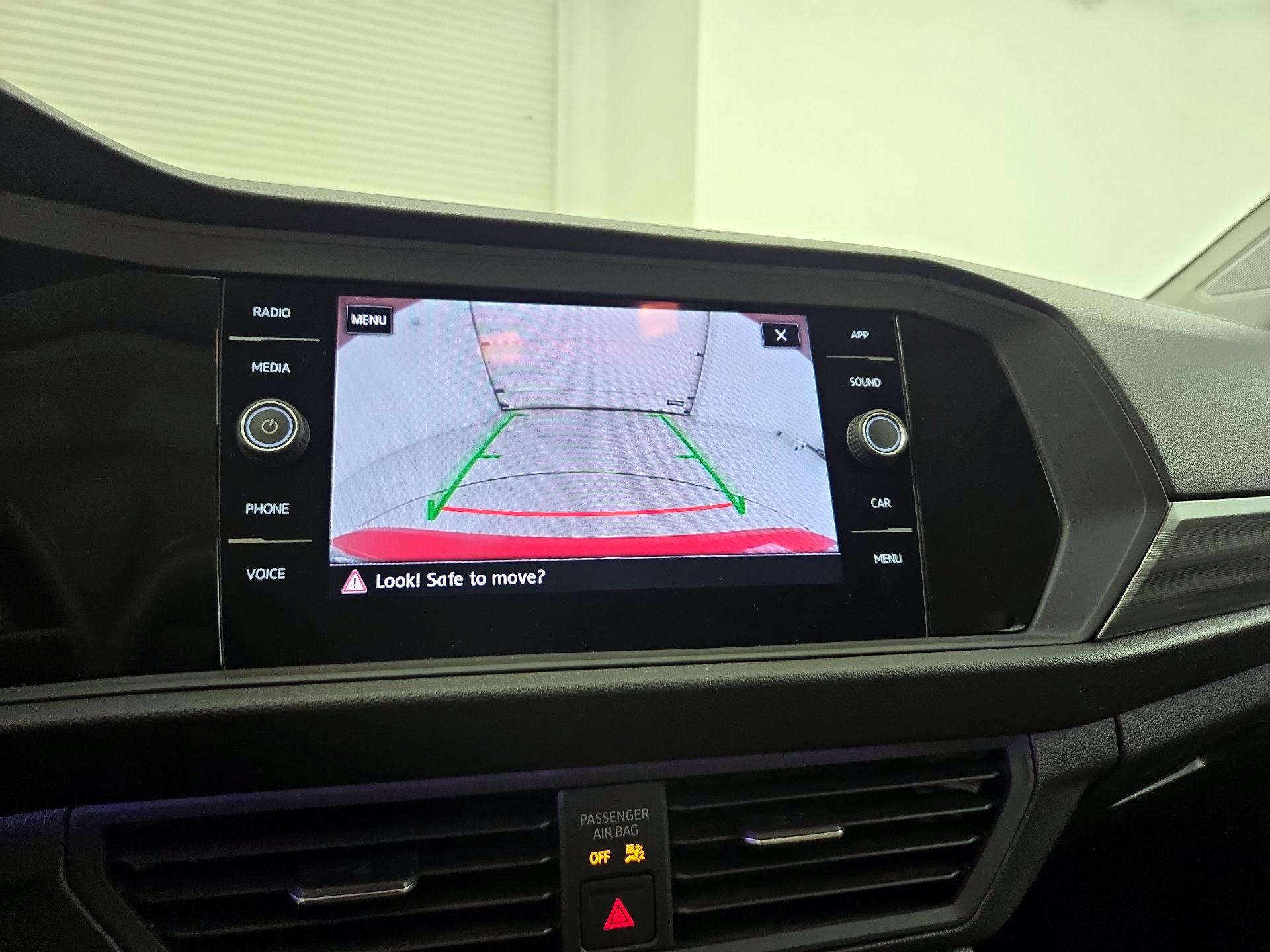 Thumbnail: 2020 Volkswagen Jetta - 14
