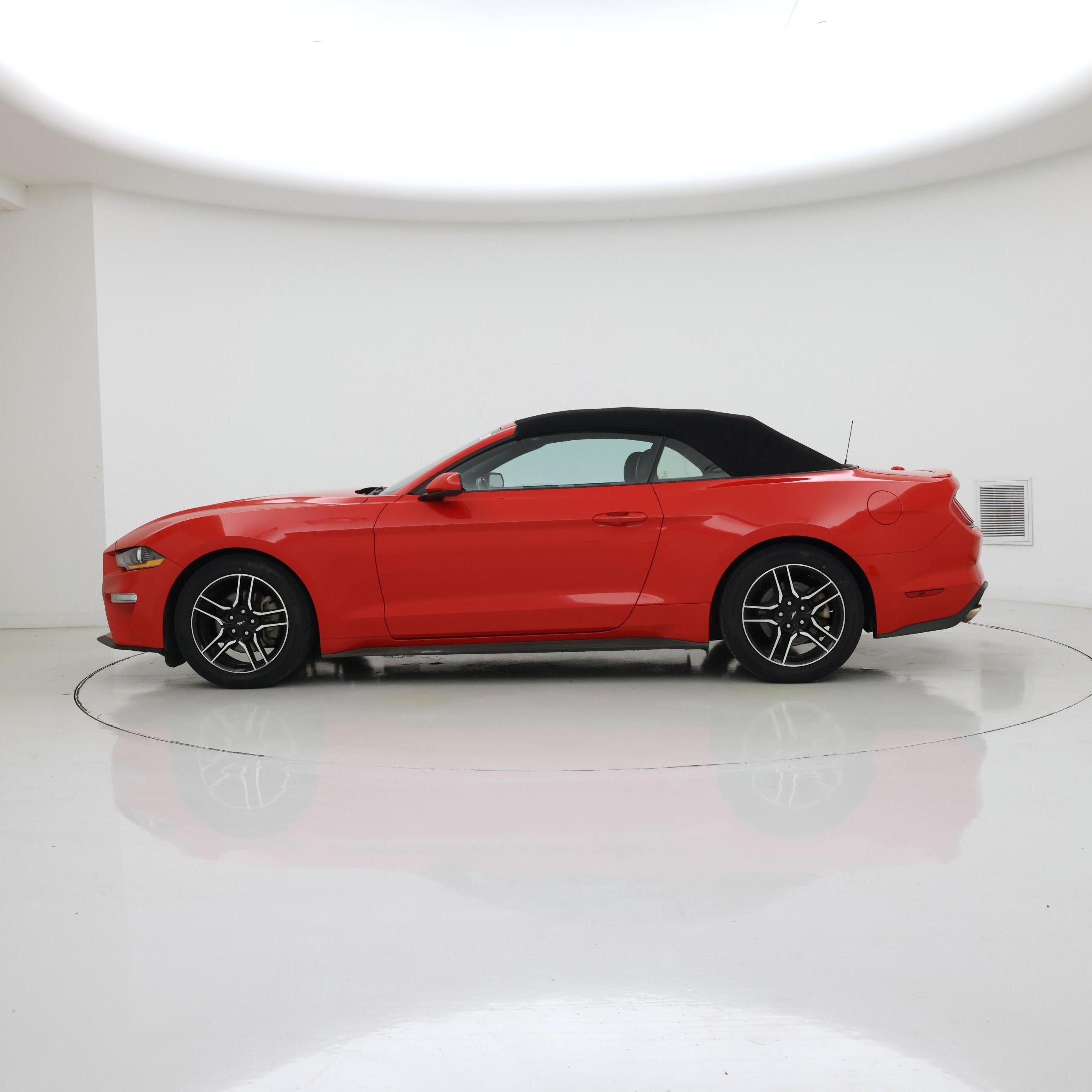 Thumbnail: 2023 Ford Mustang - 3