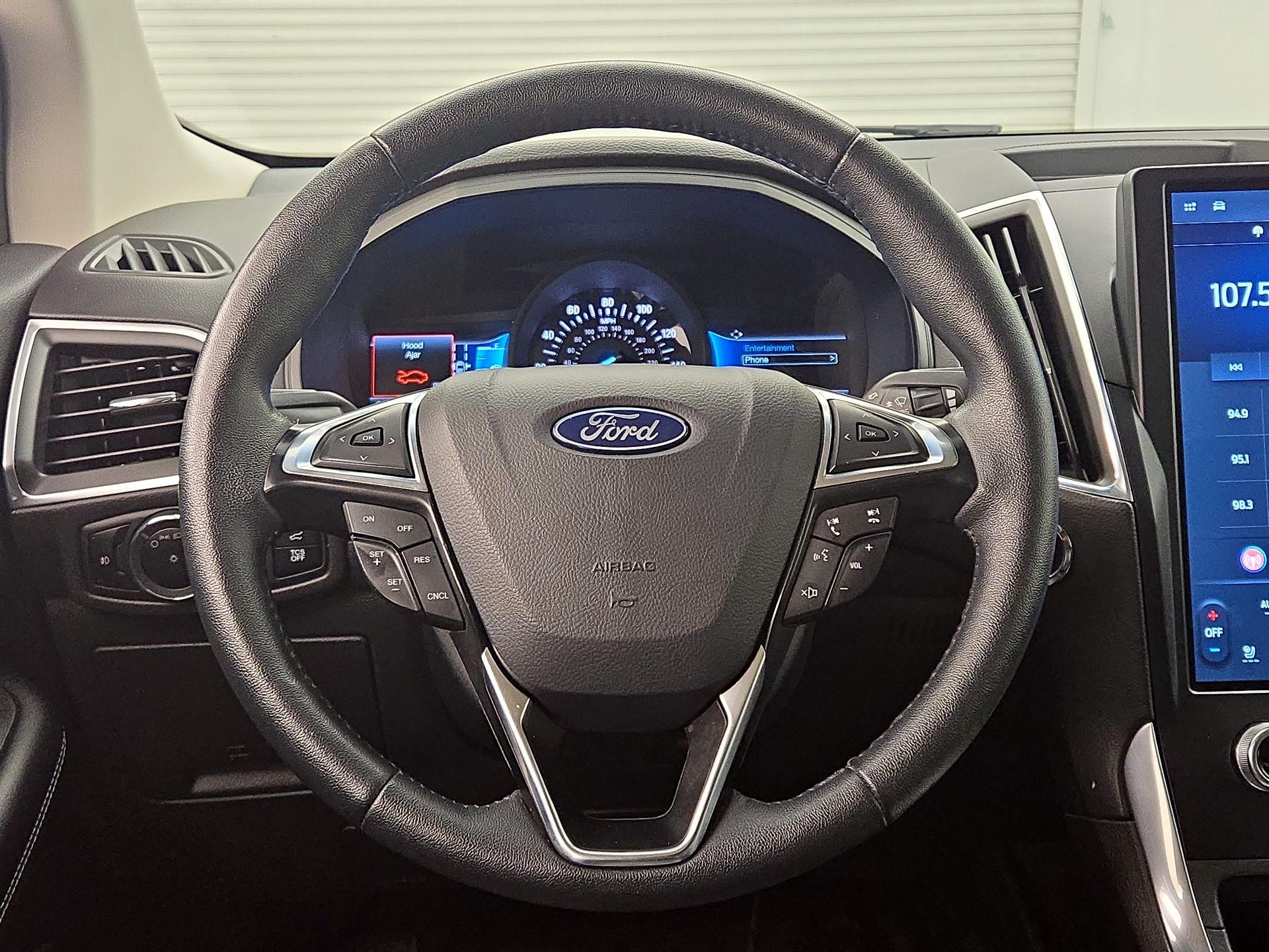 Thumbnail: 2024 Ford Edge - 10