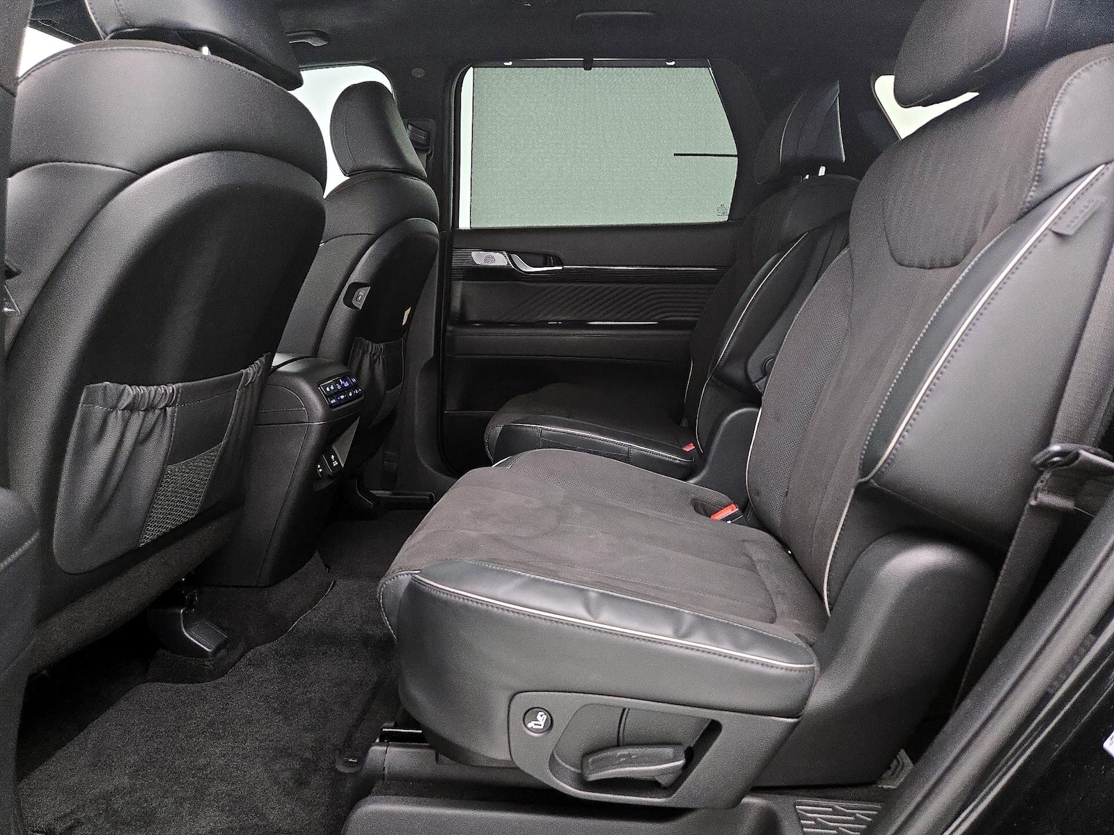 Rear Air Conditioning