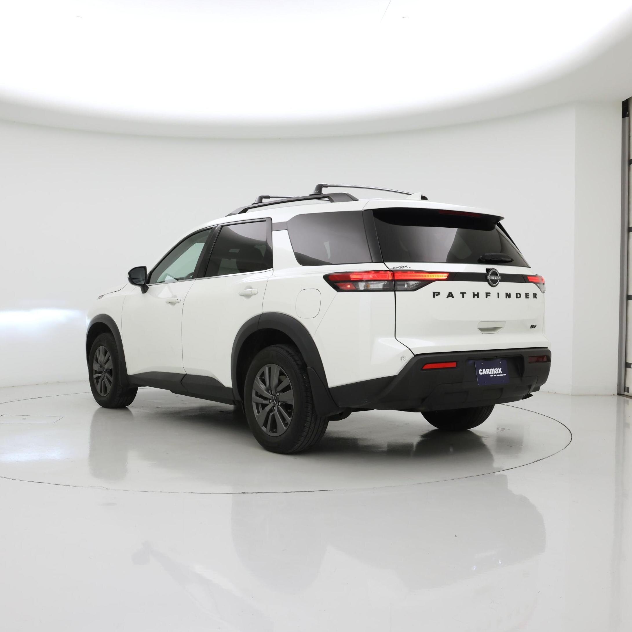 Thumbnail: 2023 Nissan Pathfinder - 2