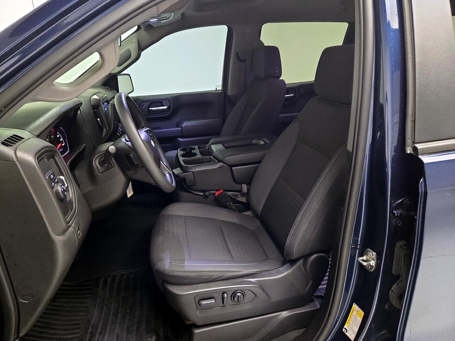 Thumbnail: 2022 Chevrolet Silverado 1500 - 11