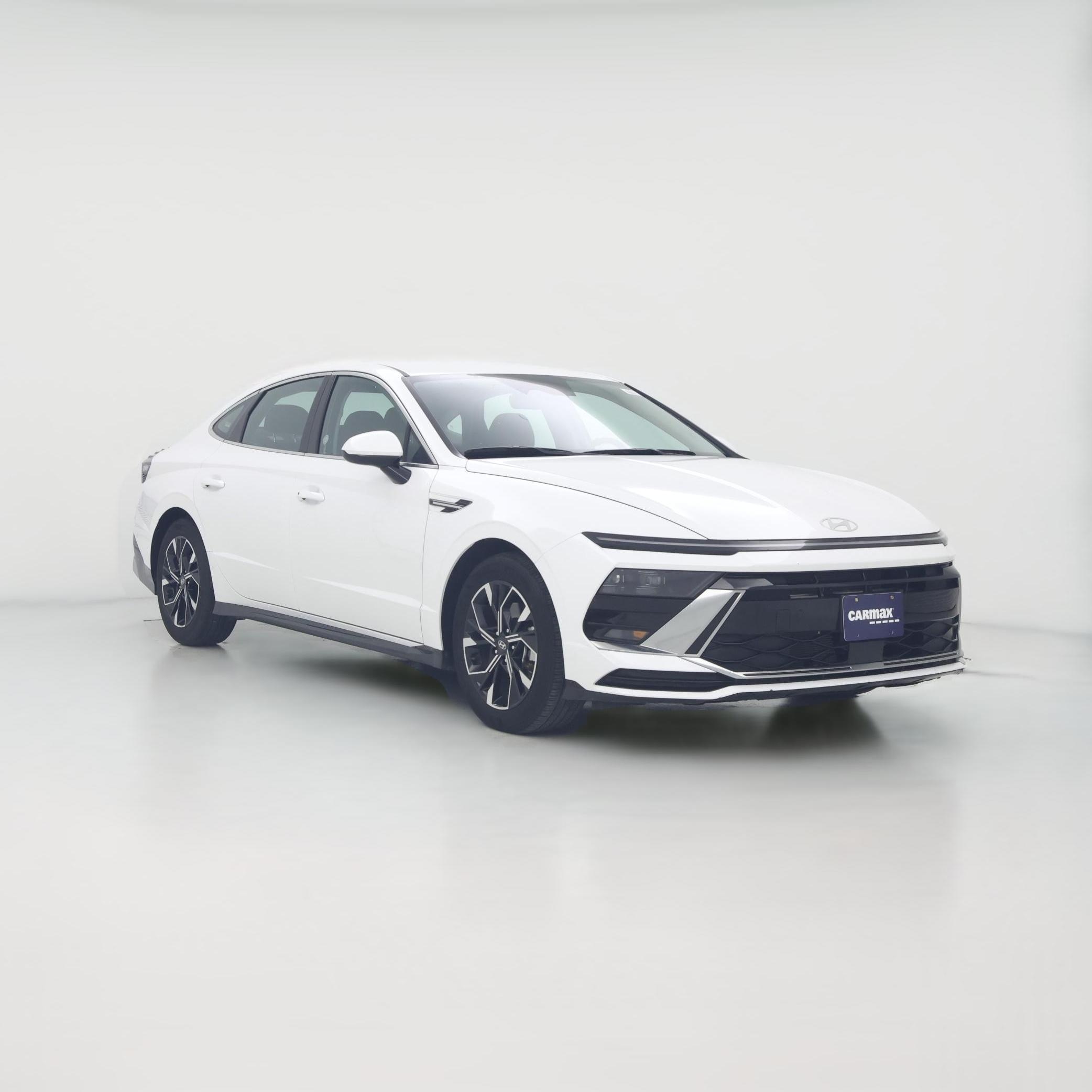 Thumbnail: 2025 Hyundai Sonata - 1