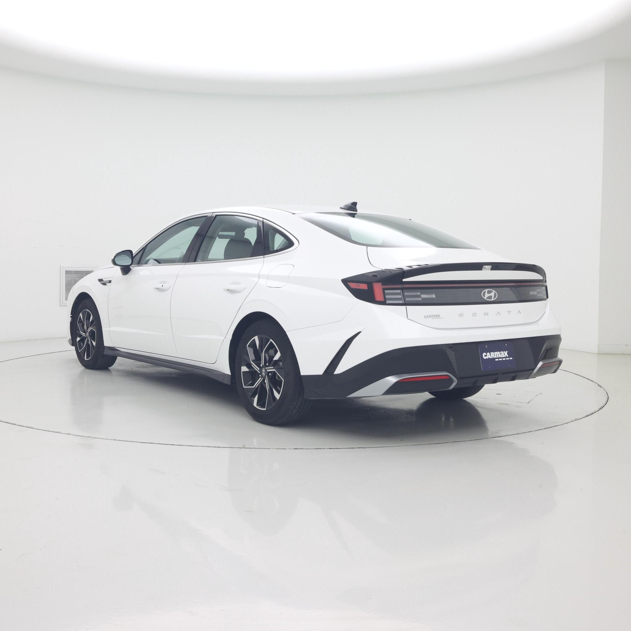 Thumbnail: 2025 Hyundai Sonata - 2