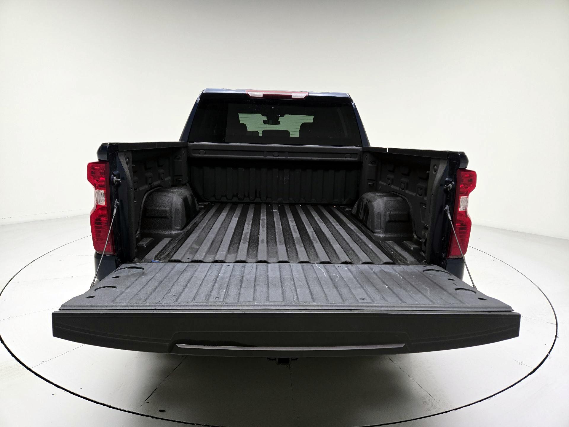 Thumbnail: 2023 Chevrolet Silverado 1500 - 20
