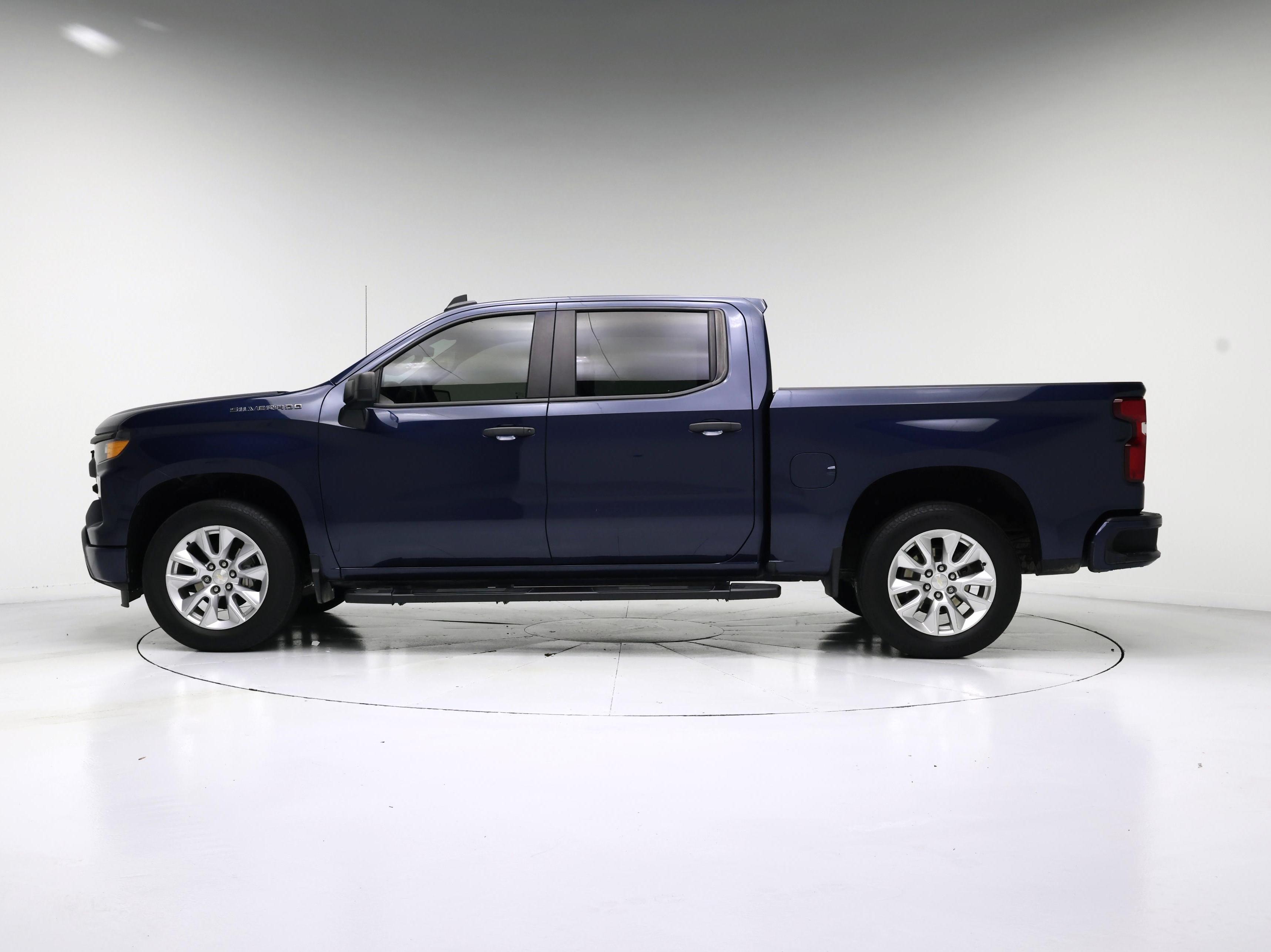 Thumbnail: 2023 Chevrolet Silverado 1500 - 3