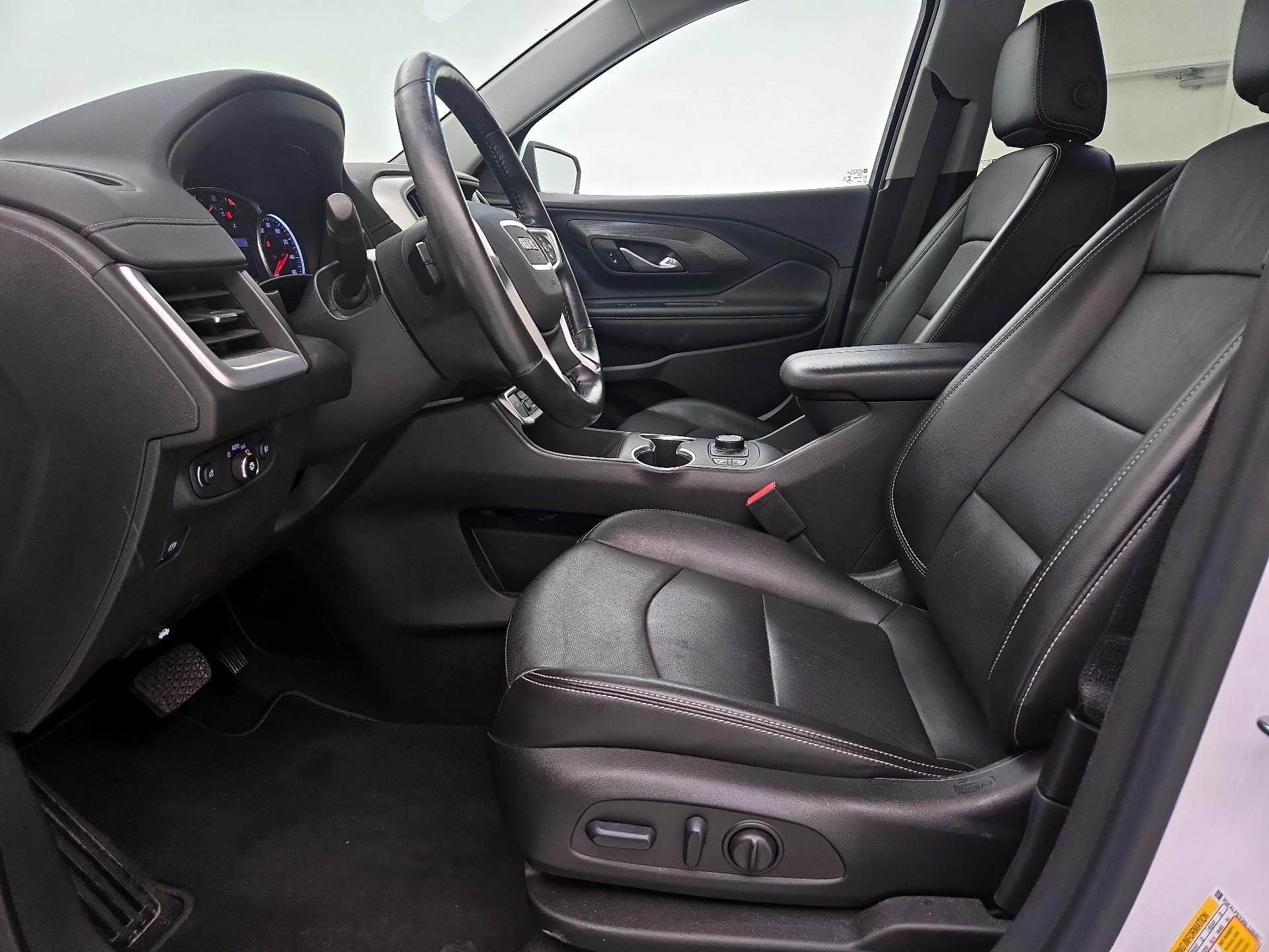 Thumbnail: 2022 GMC Terrain - 11