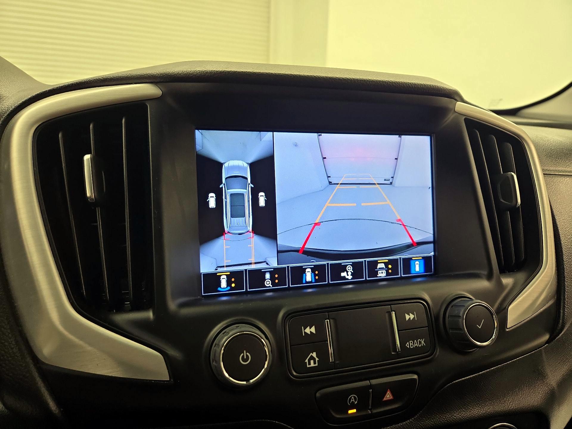 Thumbnail: 2023 GMC Terrain - 14