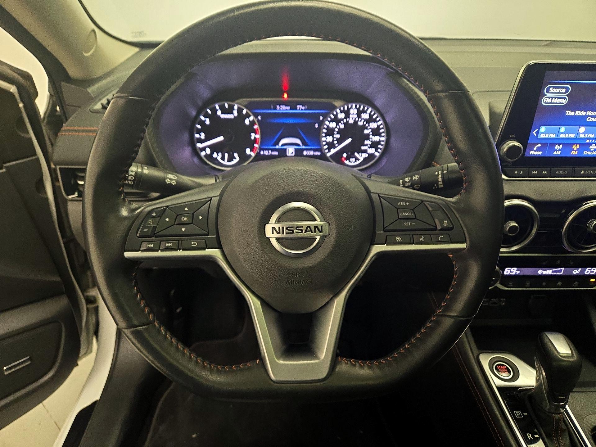 Thumbnail: 2021 Nissan Sentra - 10