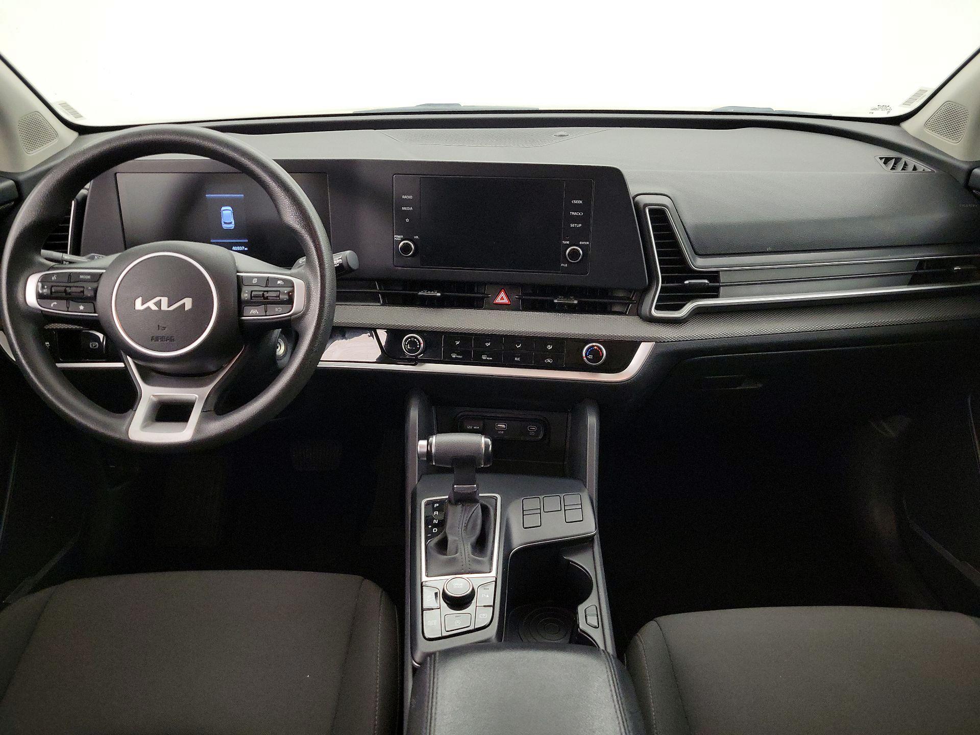 Thumbnail: 2023 Kia Sportage - 9