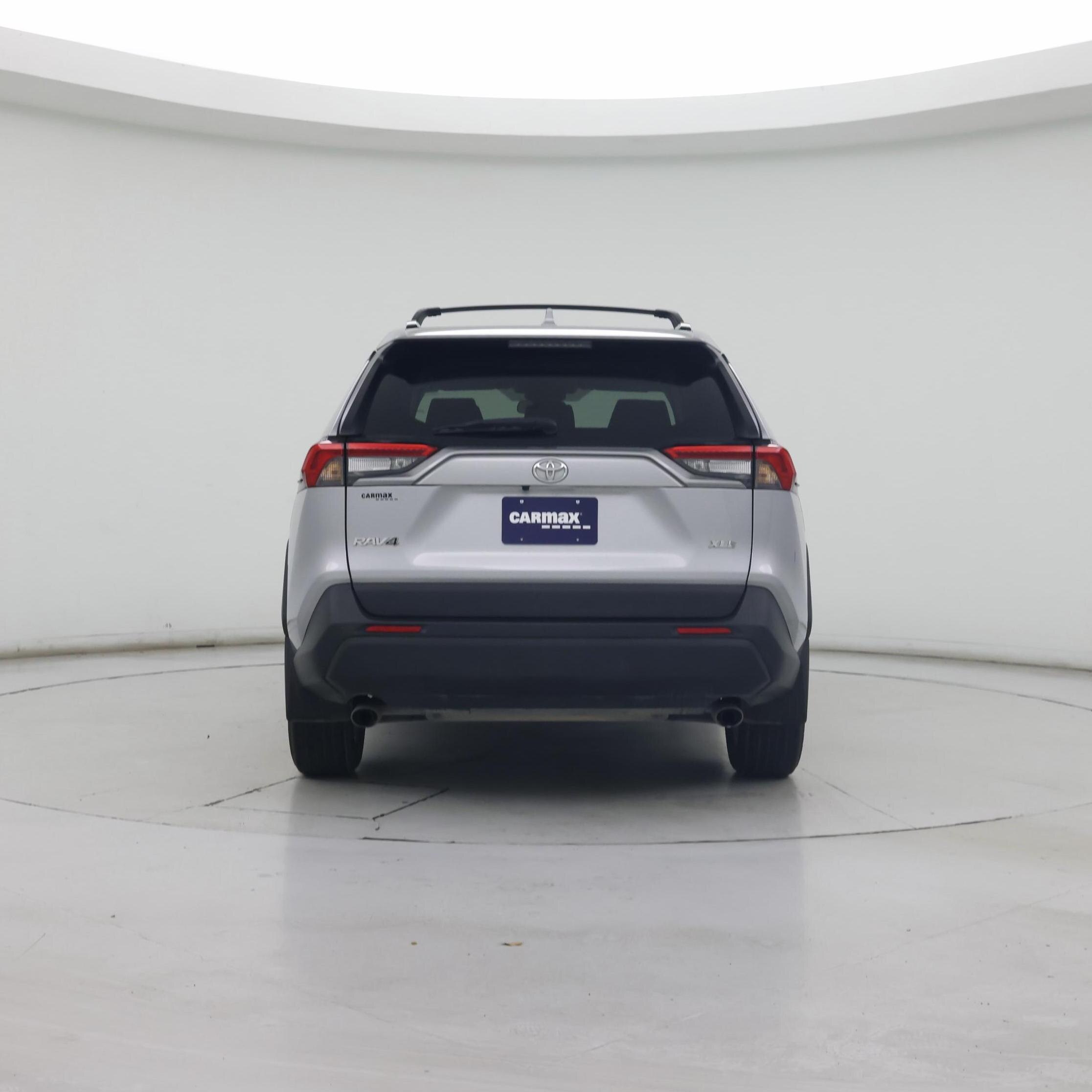 Thumbnail: 2021 Toyota RAV4 - 6